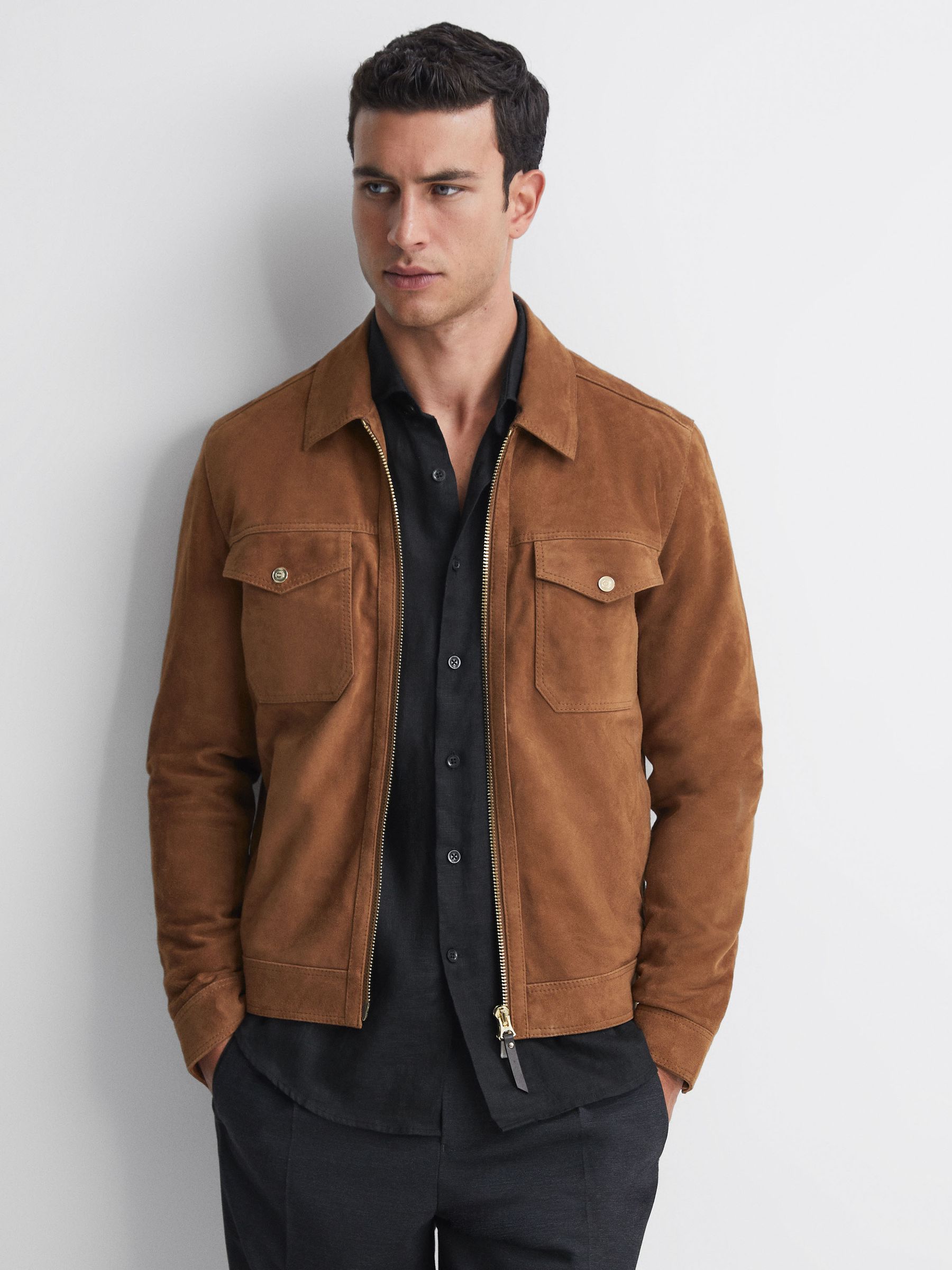 Linen Cutaway Collar Shirt in Black - Image 4 of 5