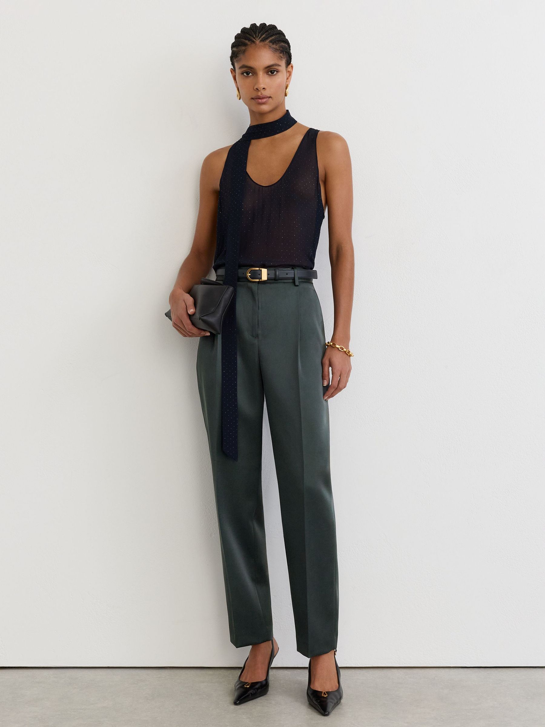 Petite Satin Single-Pleat Tapered Trousers in Green - Image 1 de 7