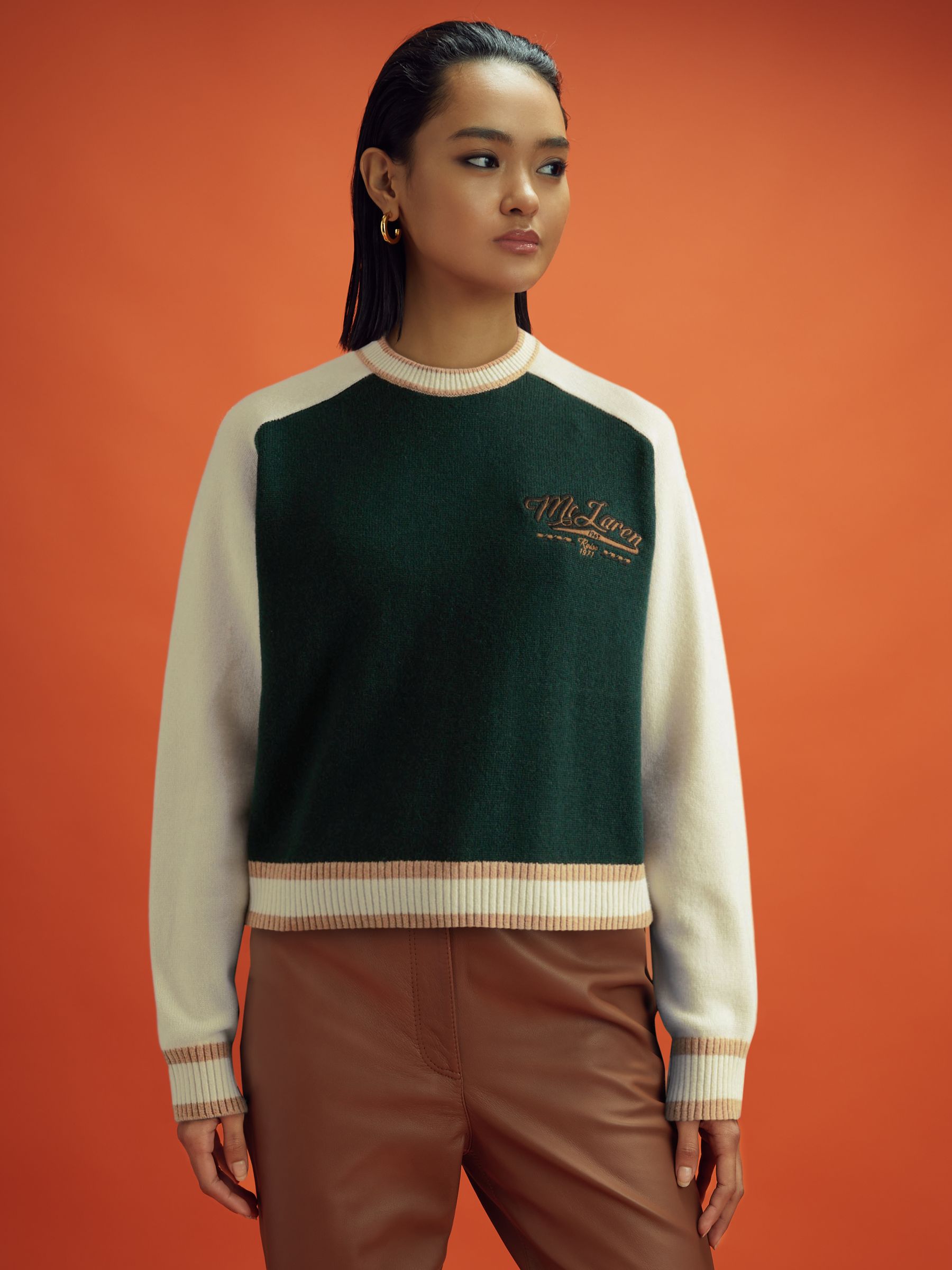 McLaren F1 Wool Cashmere Cropped Jumper in Bottle Green/Ecru - Image 3 of 7