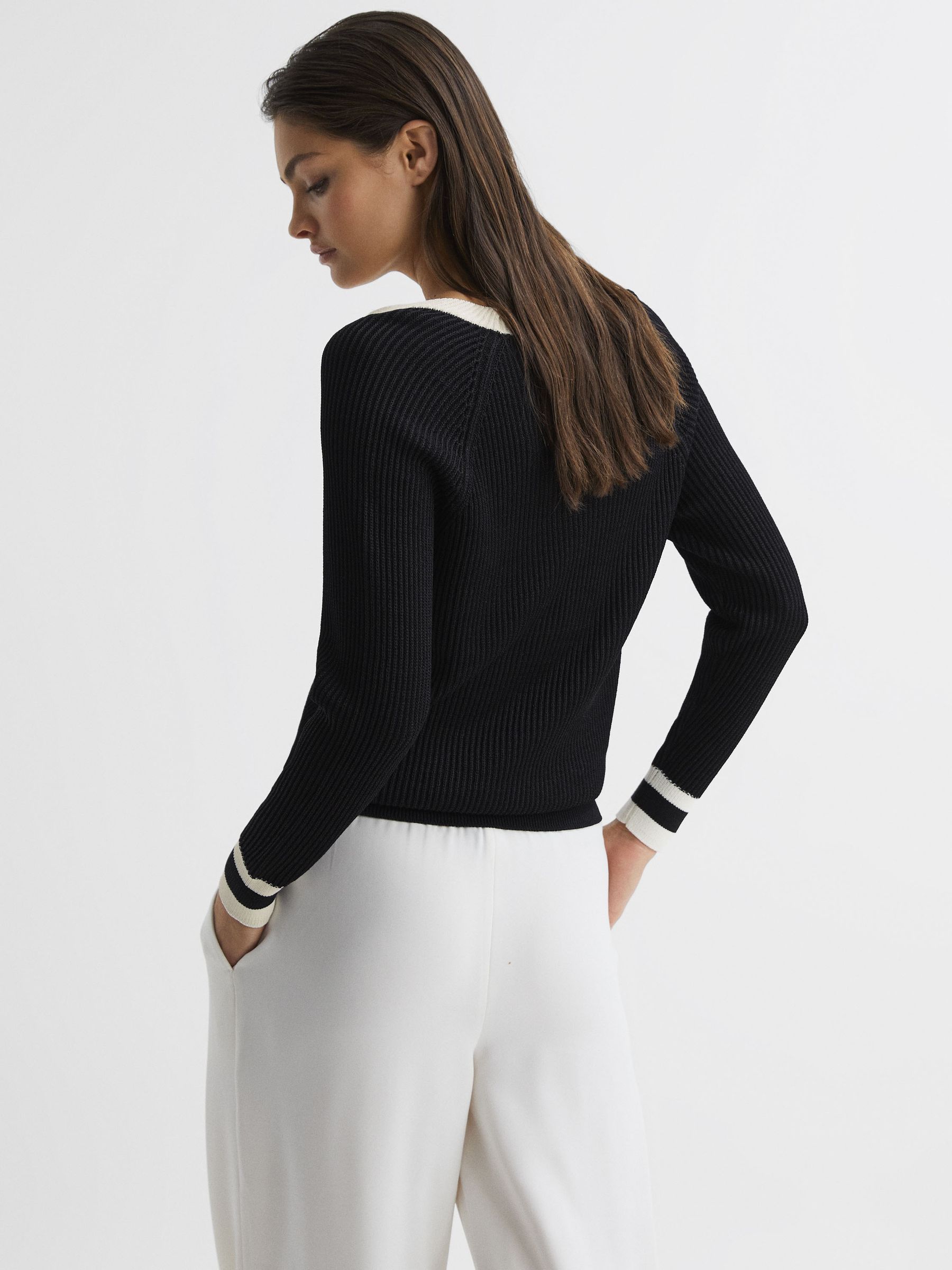 Casual Ribbed Colourblock Jumper in Black/White - Image 5 of 5
