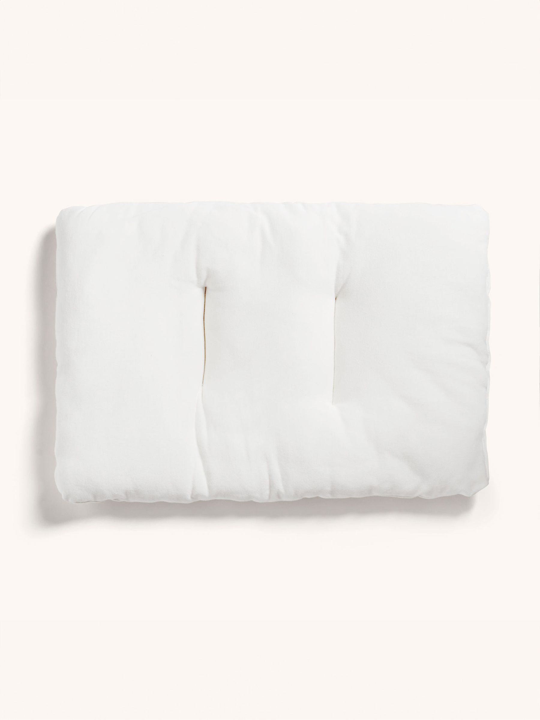 ergoPouch Toddler Pillow & Case - Image 4 of 4