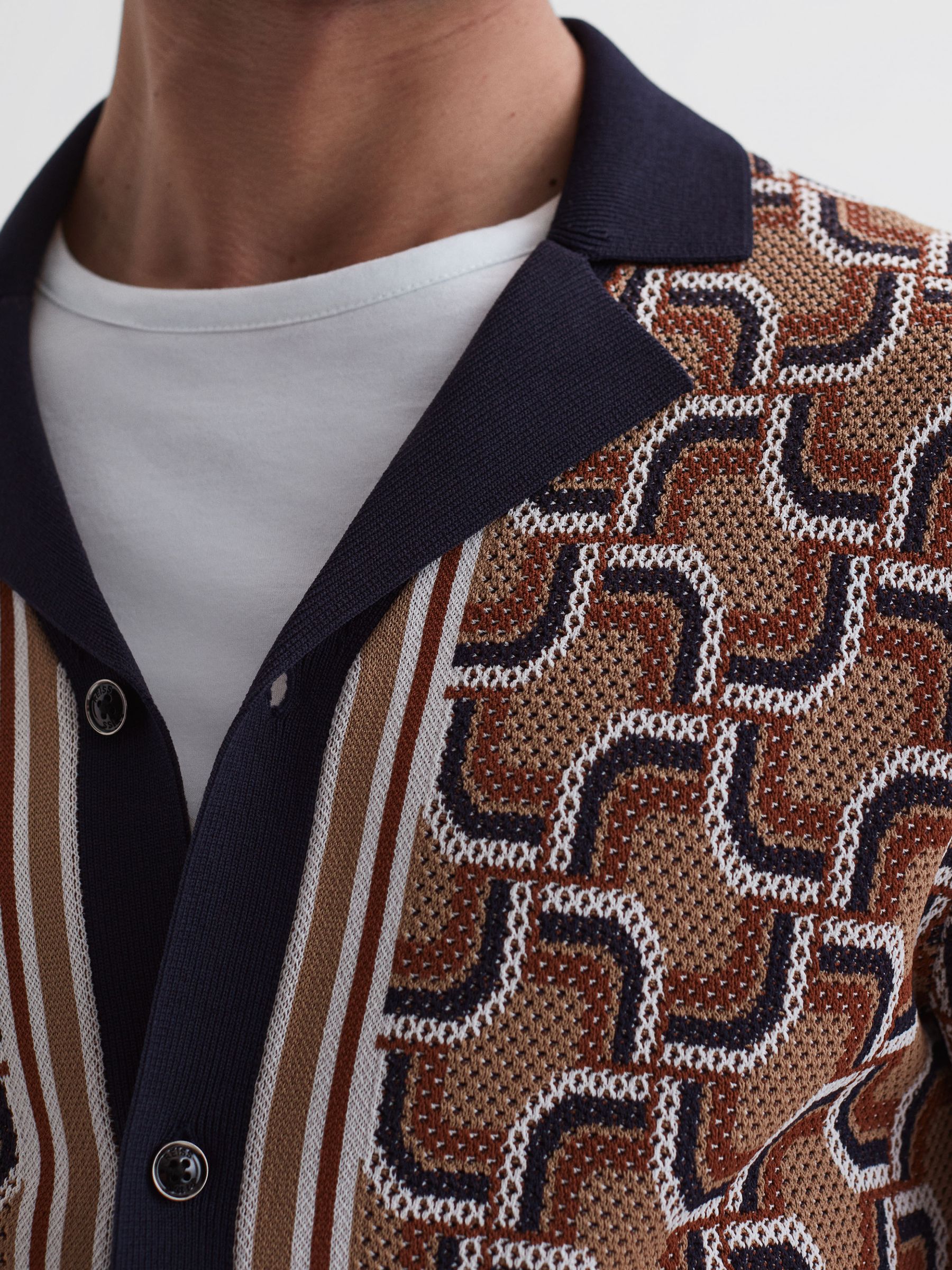 Knitted Cuban Collar Shirt in Navy - Image 4 of 6