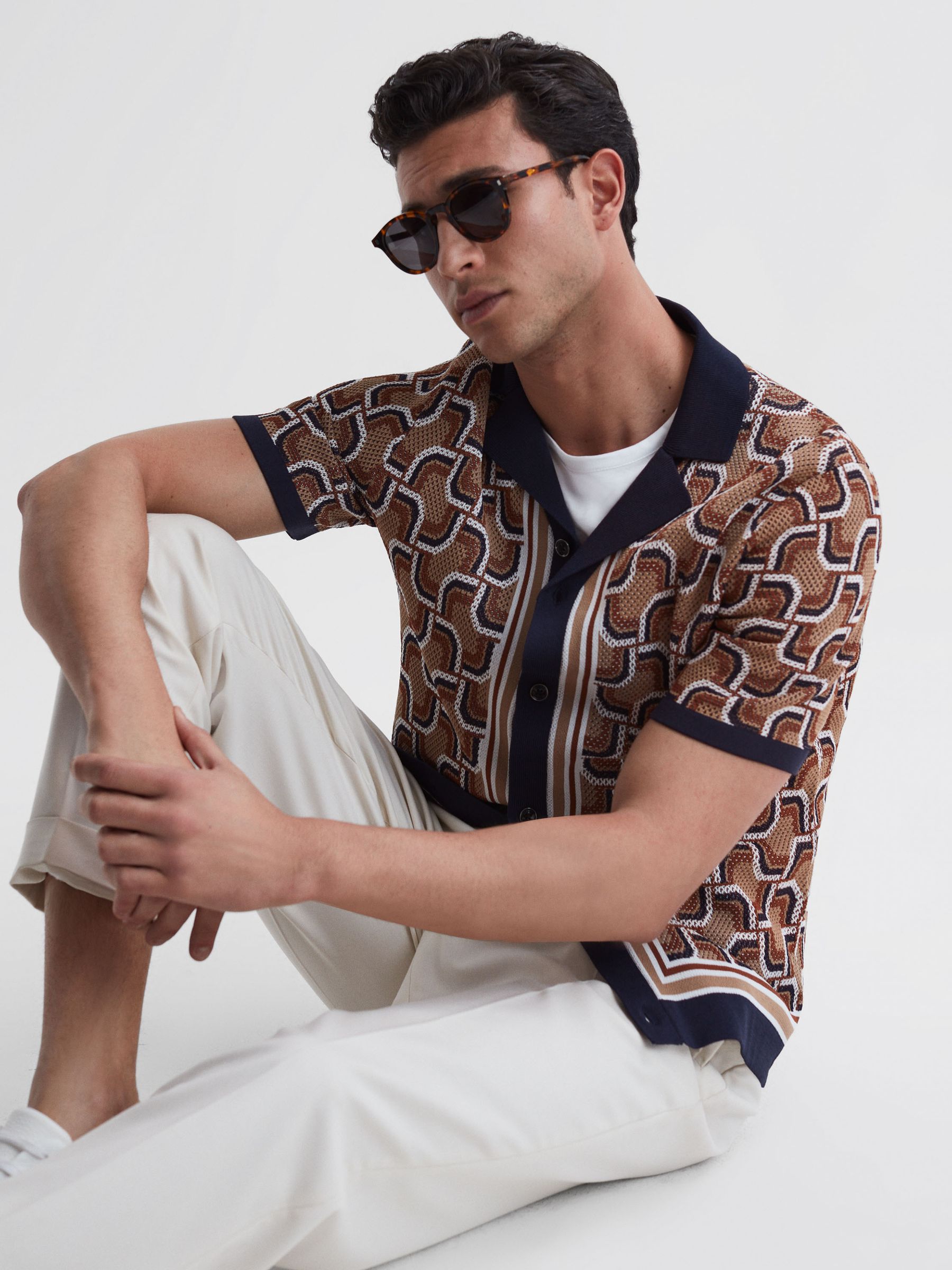 Knitted Cuban Collar Shirt in Navy - Image 6 of 6