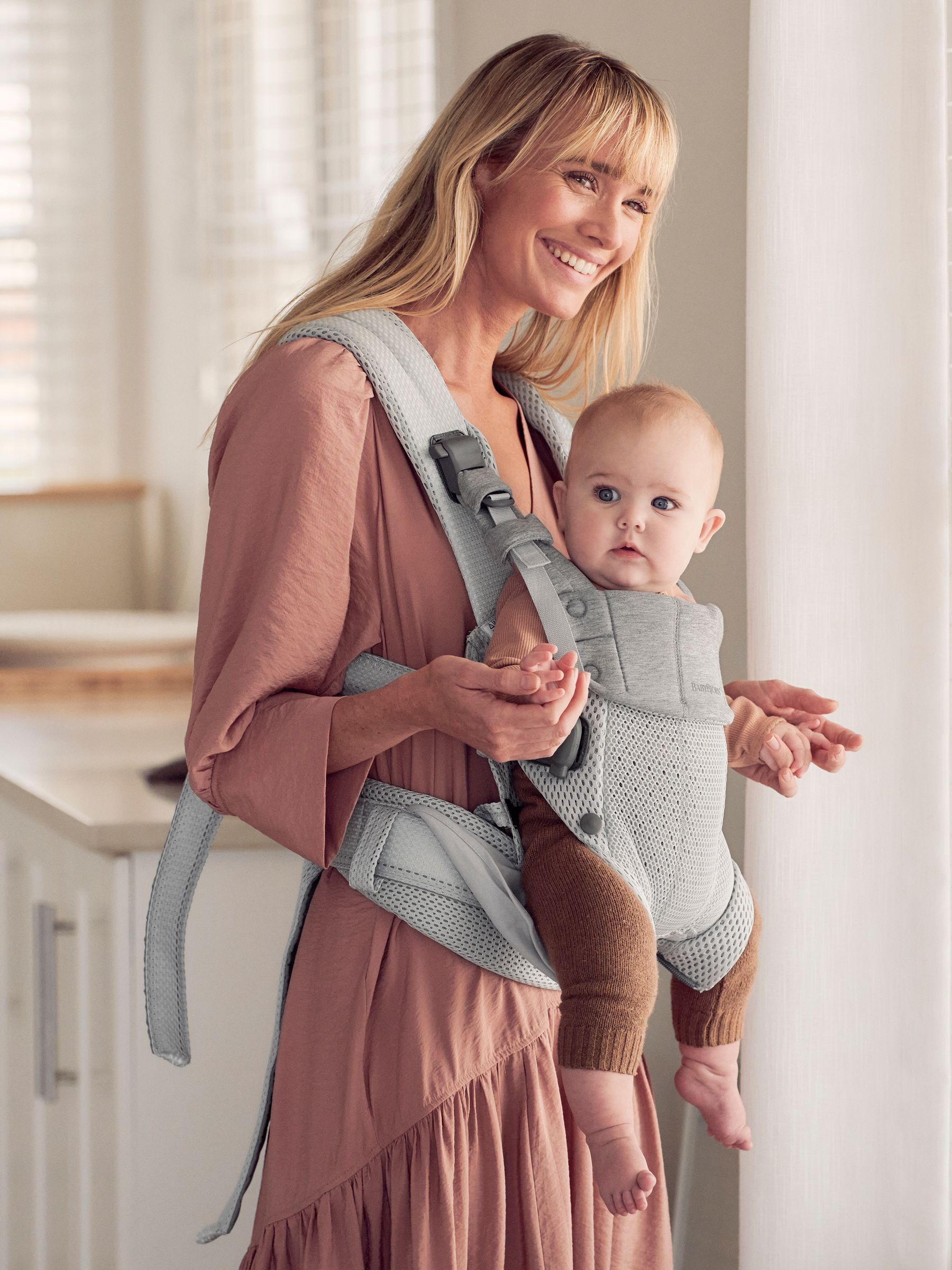 BabyBjörn Silver Baby Carrier Harmony 3D Mesh Silver - Image 3 of 4