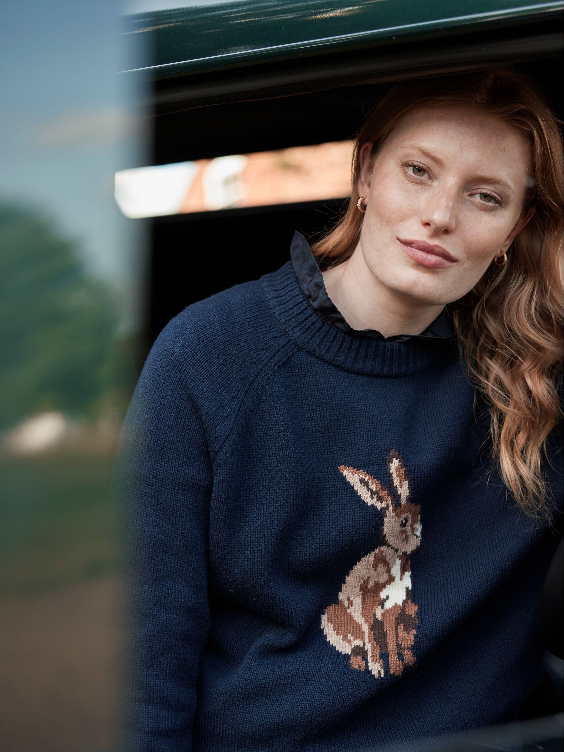 Margot Navy Hare Intarsia Crew Neck Jumper - Image 4 of 6