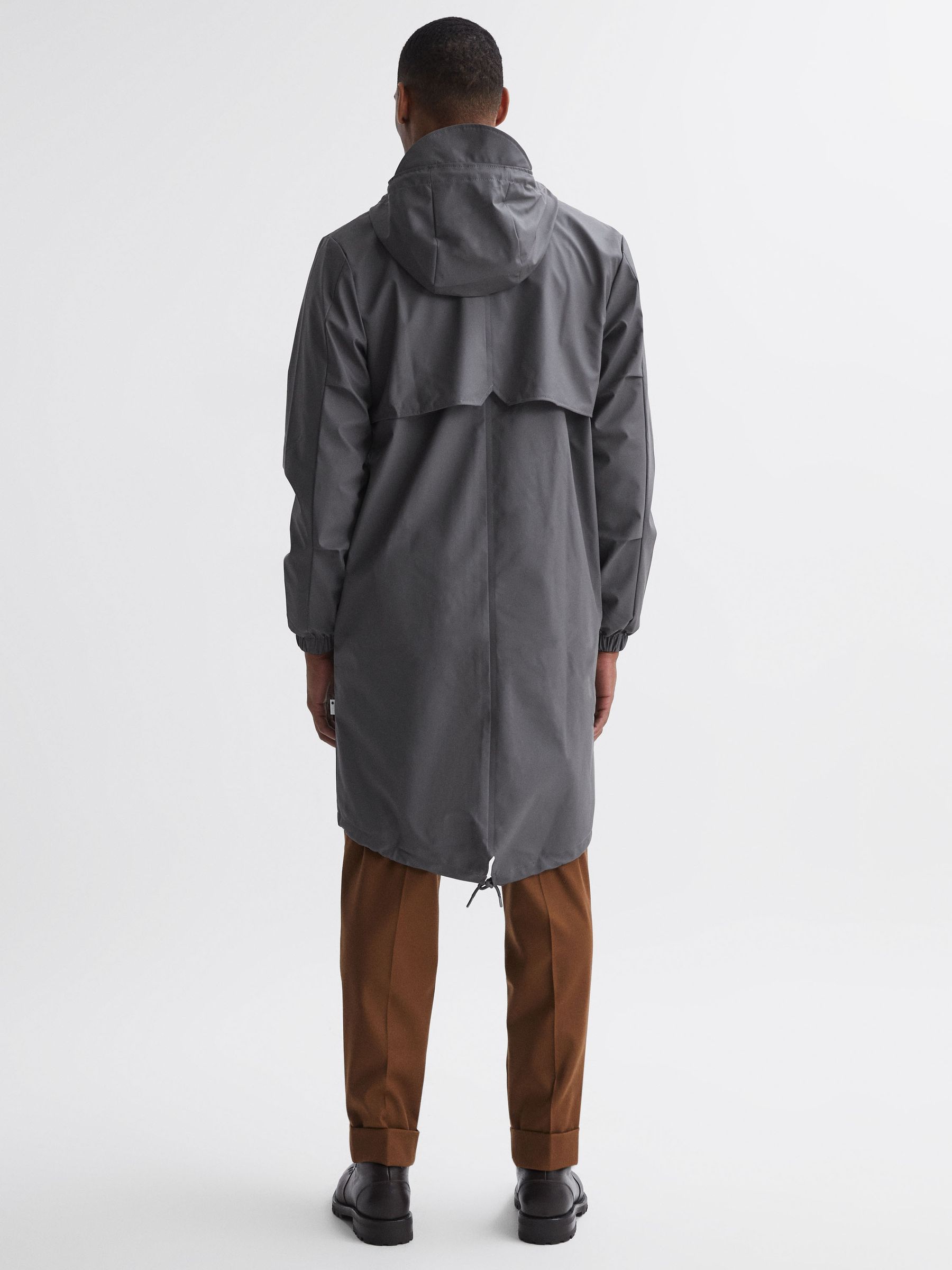 Rains Unisex Fishtail Parka in Grey - Image 5 of 7