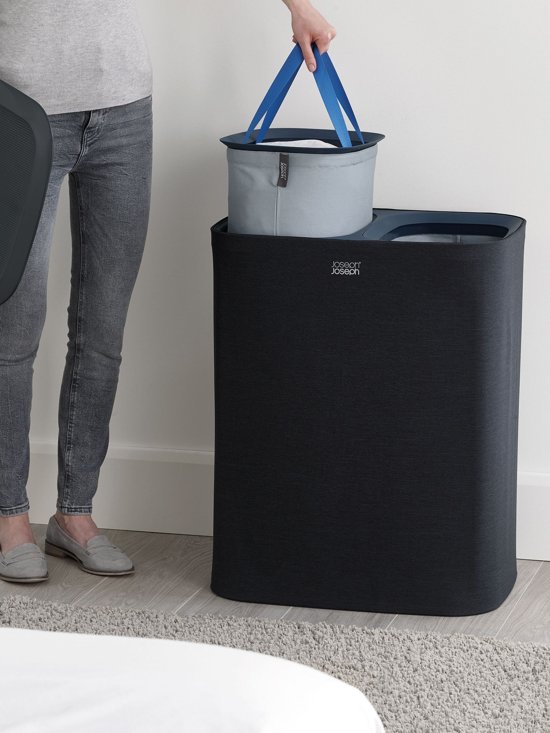 Joseph Joseph Black Tota 90 Litre Laundry Separation Basket - Image 4 of 4