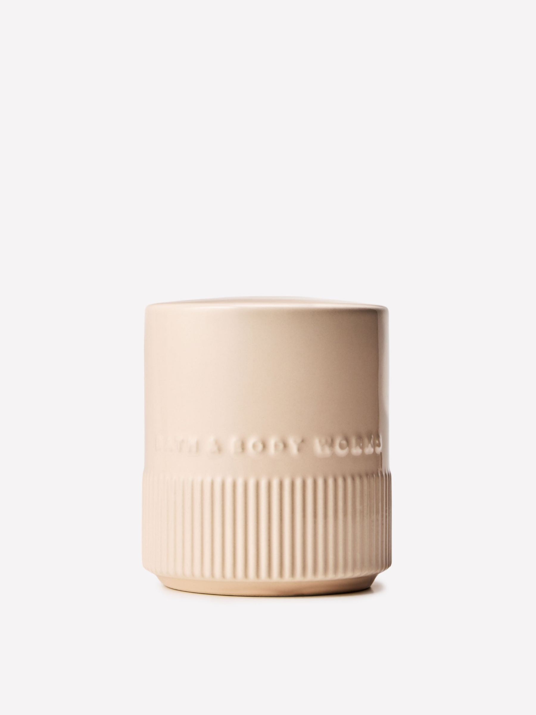 Cream Reed Vessel - Image 1 of 2 Cream Reed Vessel - Image 1 of 2