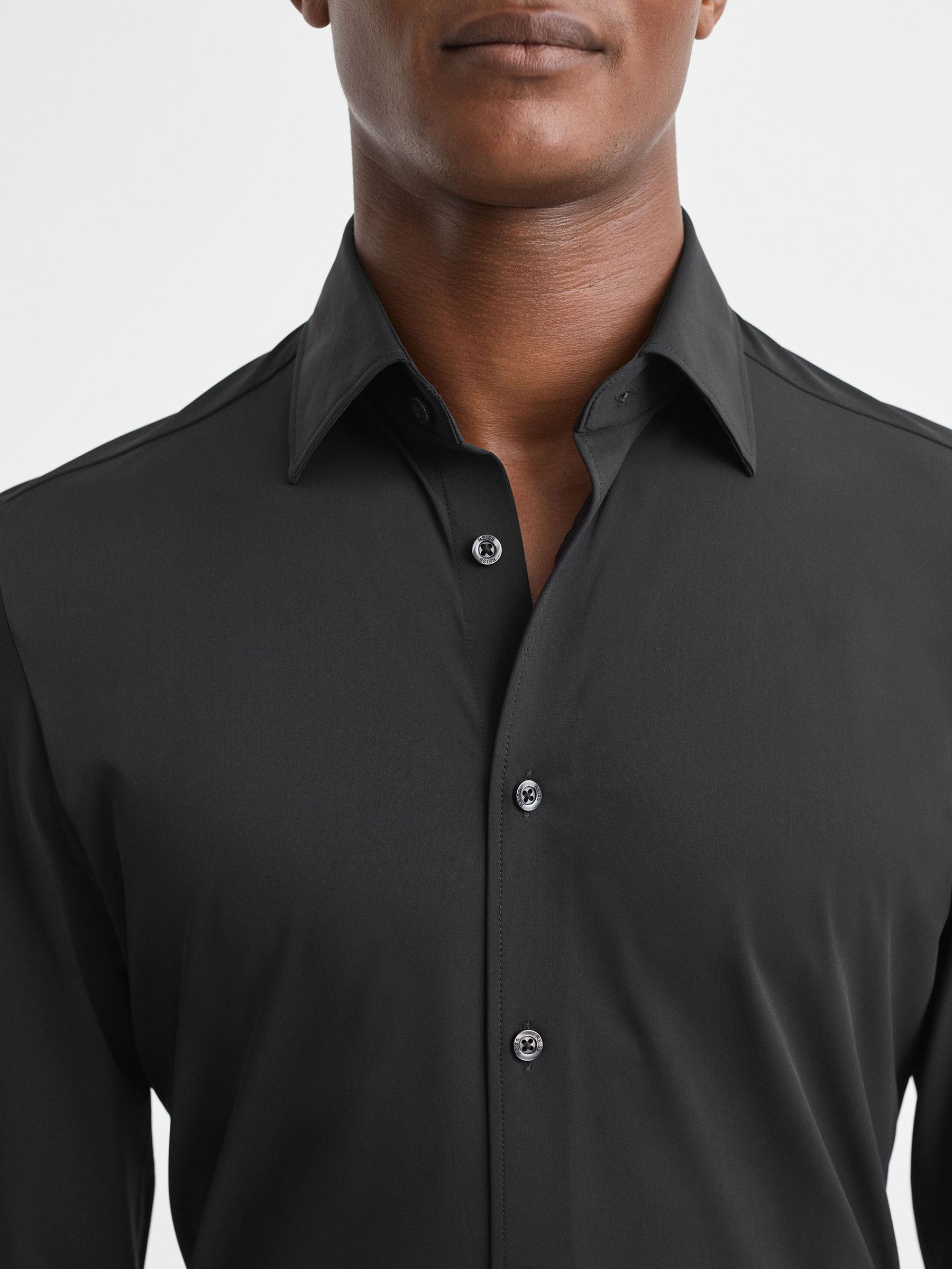 Reiss Regular Fit Button-Through Travel Shirt in Black | REISS