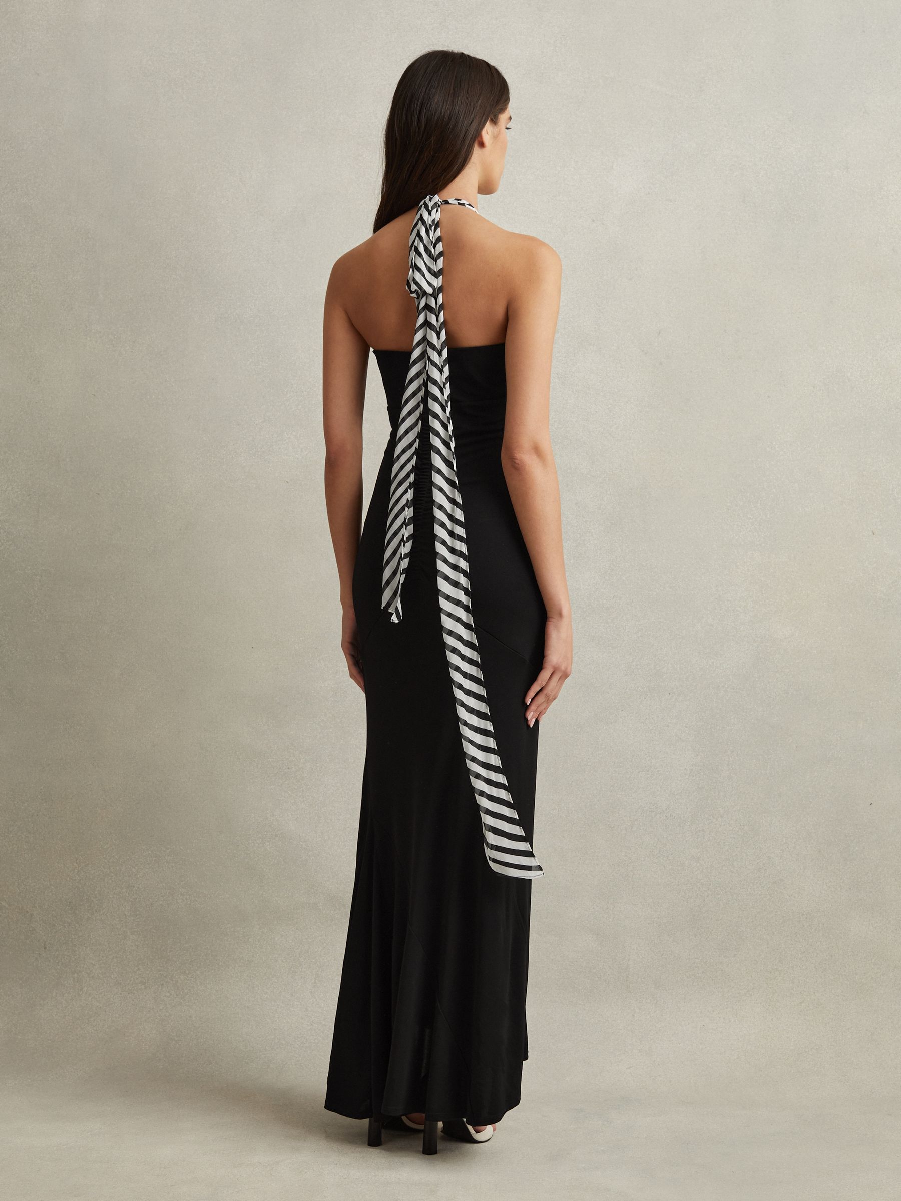 Bodycon Jersey Maxi Dress in Black - Image 5 of 6