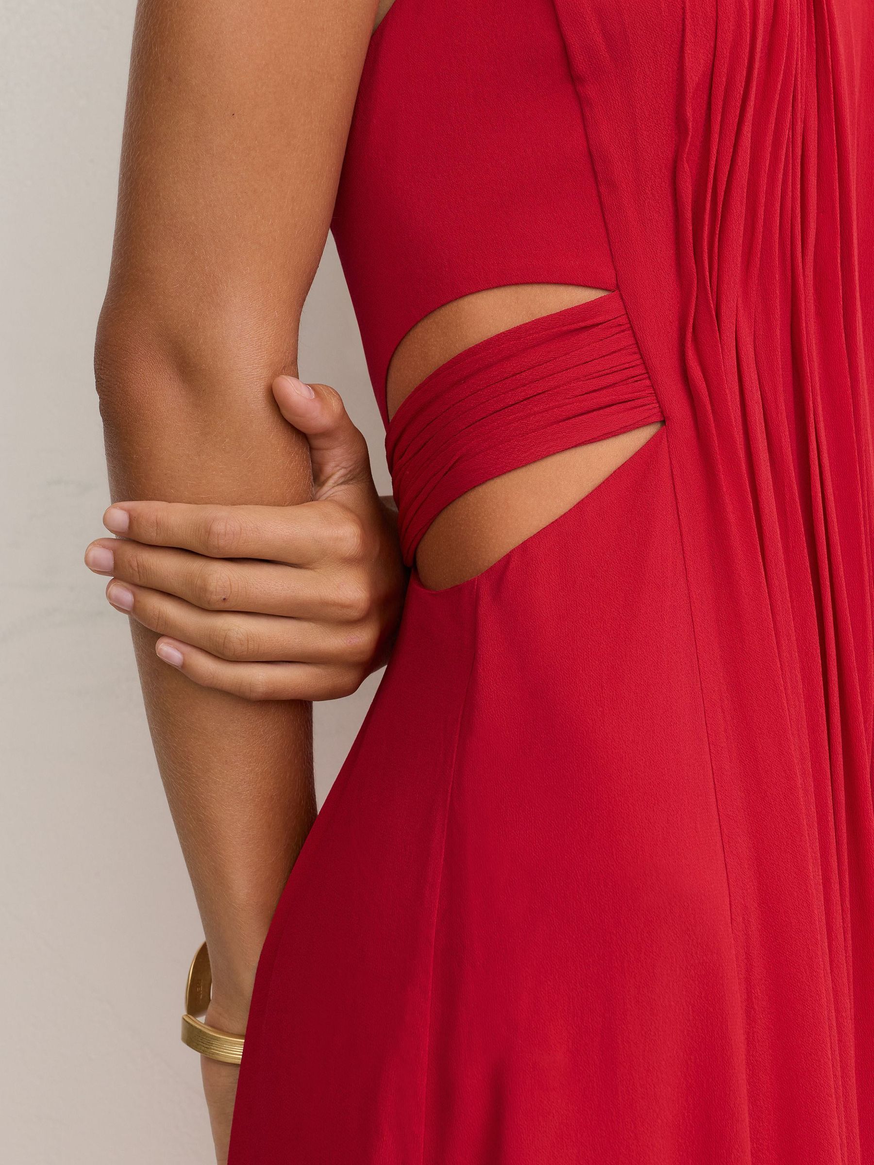 Robe longue plissée rouge à col halter - Image 6 de 8