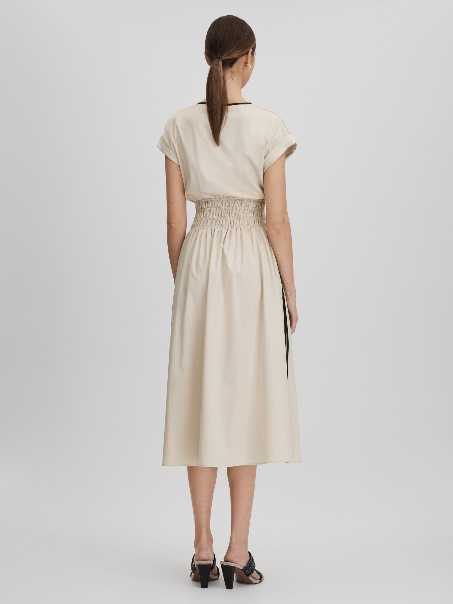 Cotton Ruched Waist Midi Dress in Neutral/Black - Image 5 of 6
