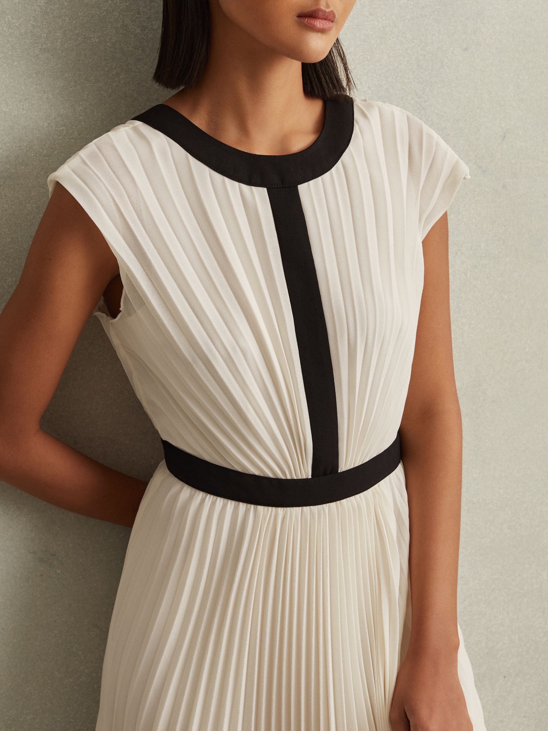 Pleated Maxi Dress in White - Image 3 of 6