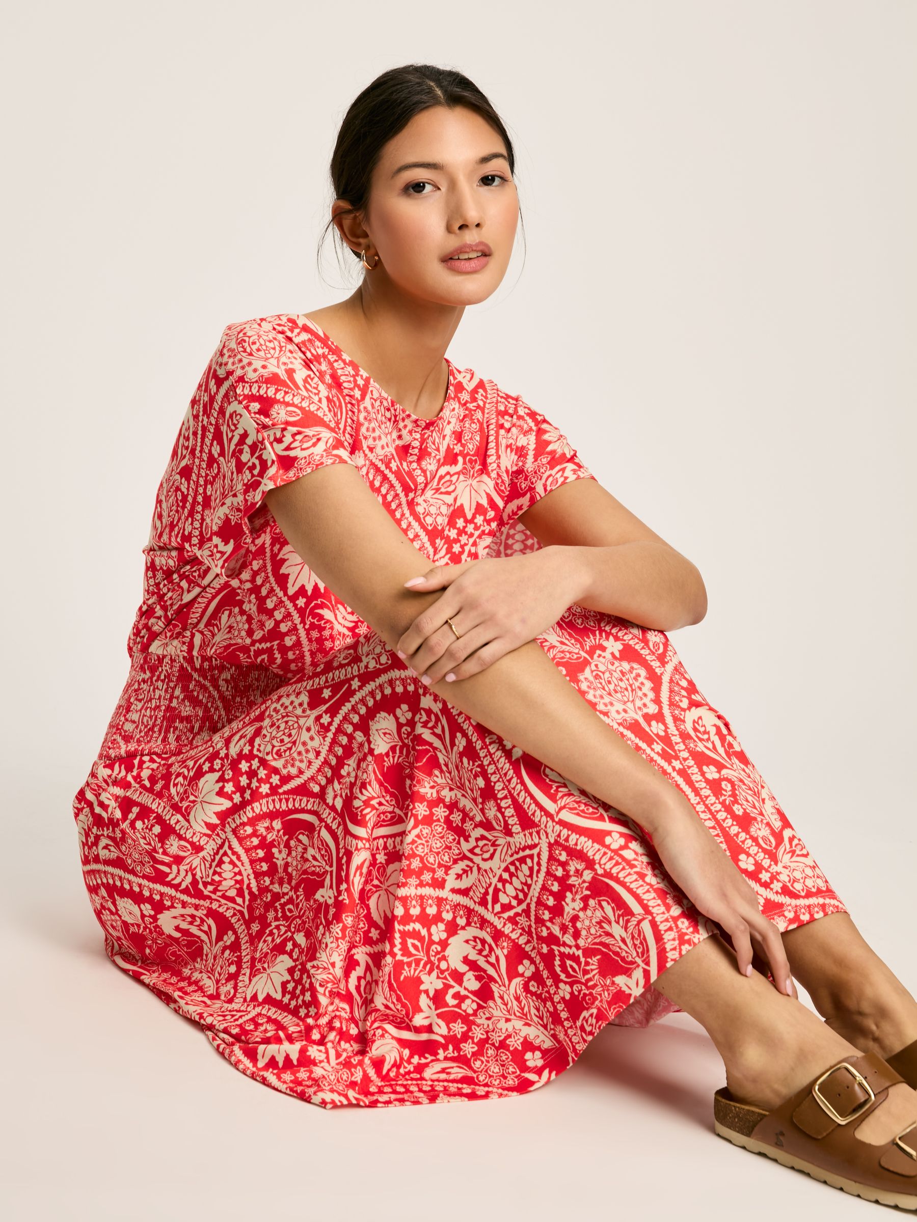 Emmeline Red Paisley Short Sleeve Midi Dress - Image 5 of 7