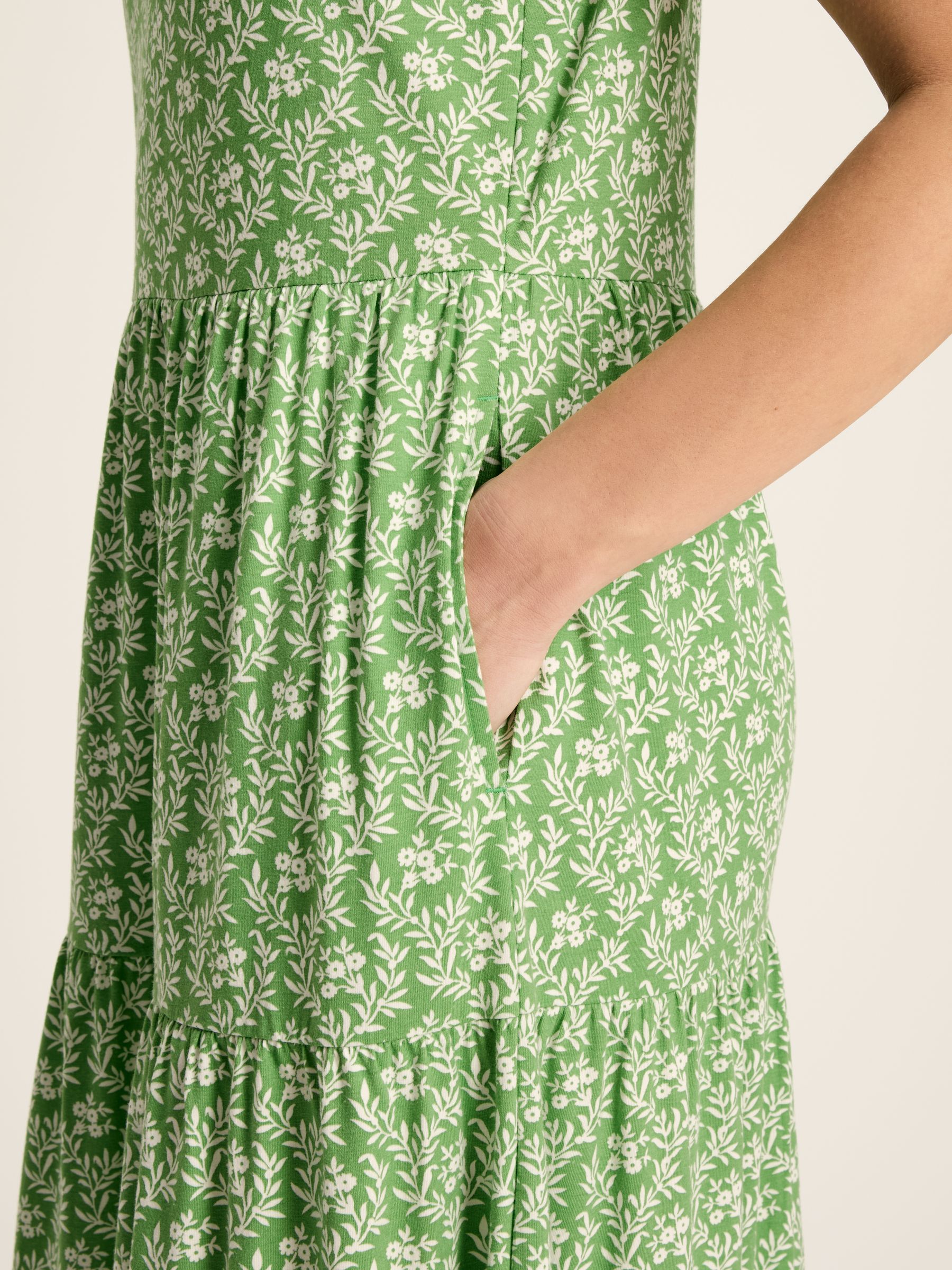 Jayne Green Jersey Tiered Dress - Image 5 of 7