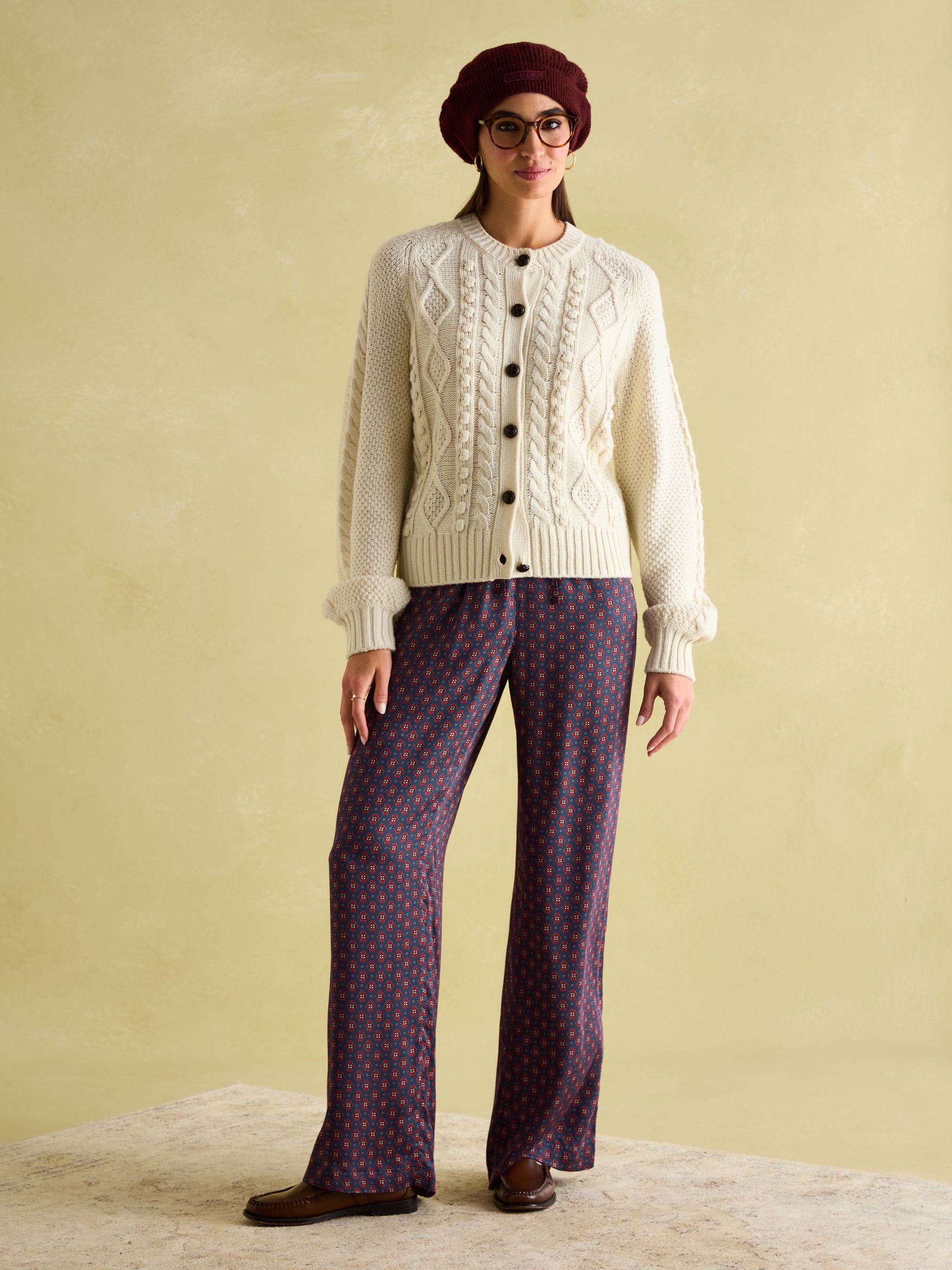 Red & Navy Satin Wide Leg Trousers - Image 5 of 8