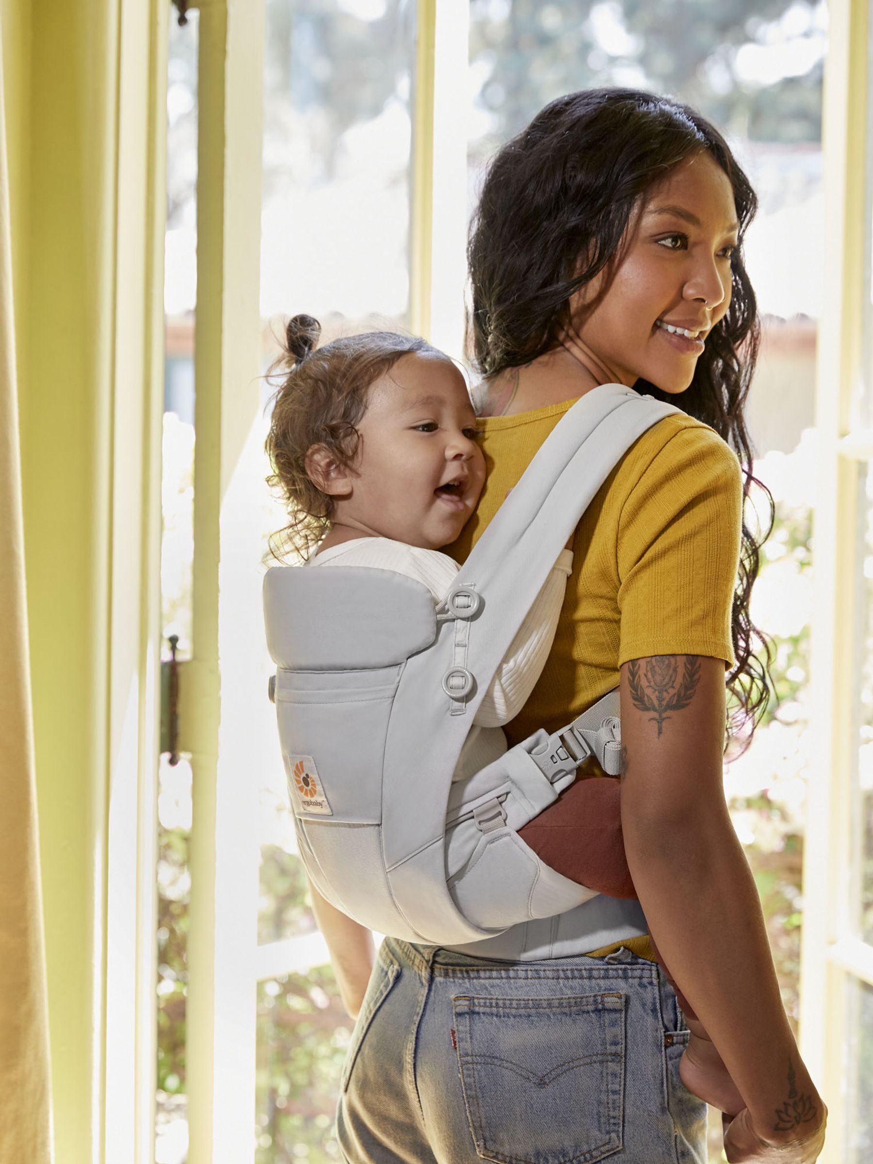 Ergobaby Omni Dream Baby Carrier - Image 11 of 11
