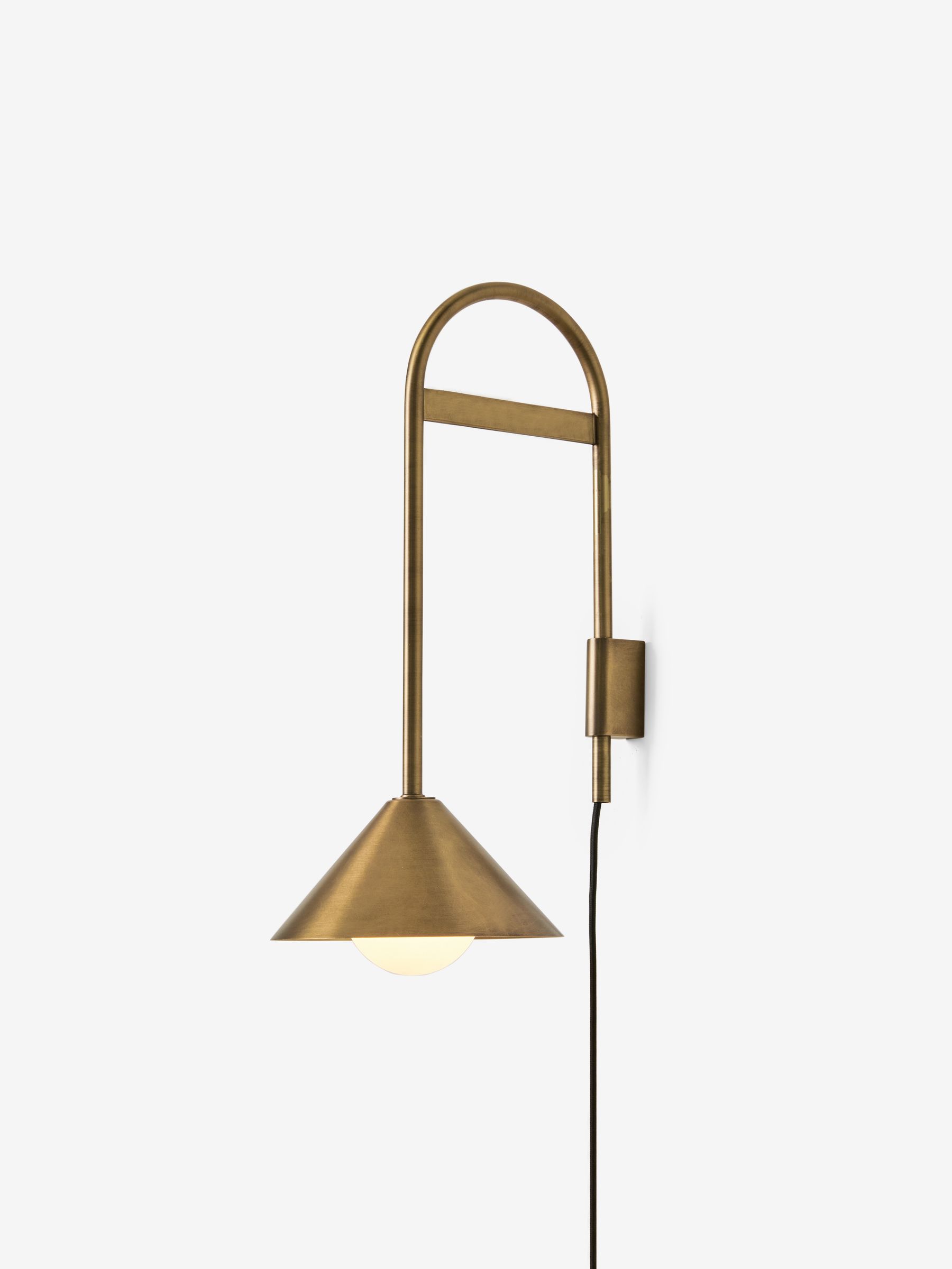 Rhett Wall Light in Brass - Image 3 of 3