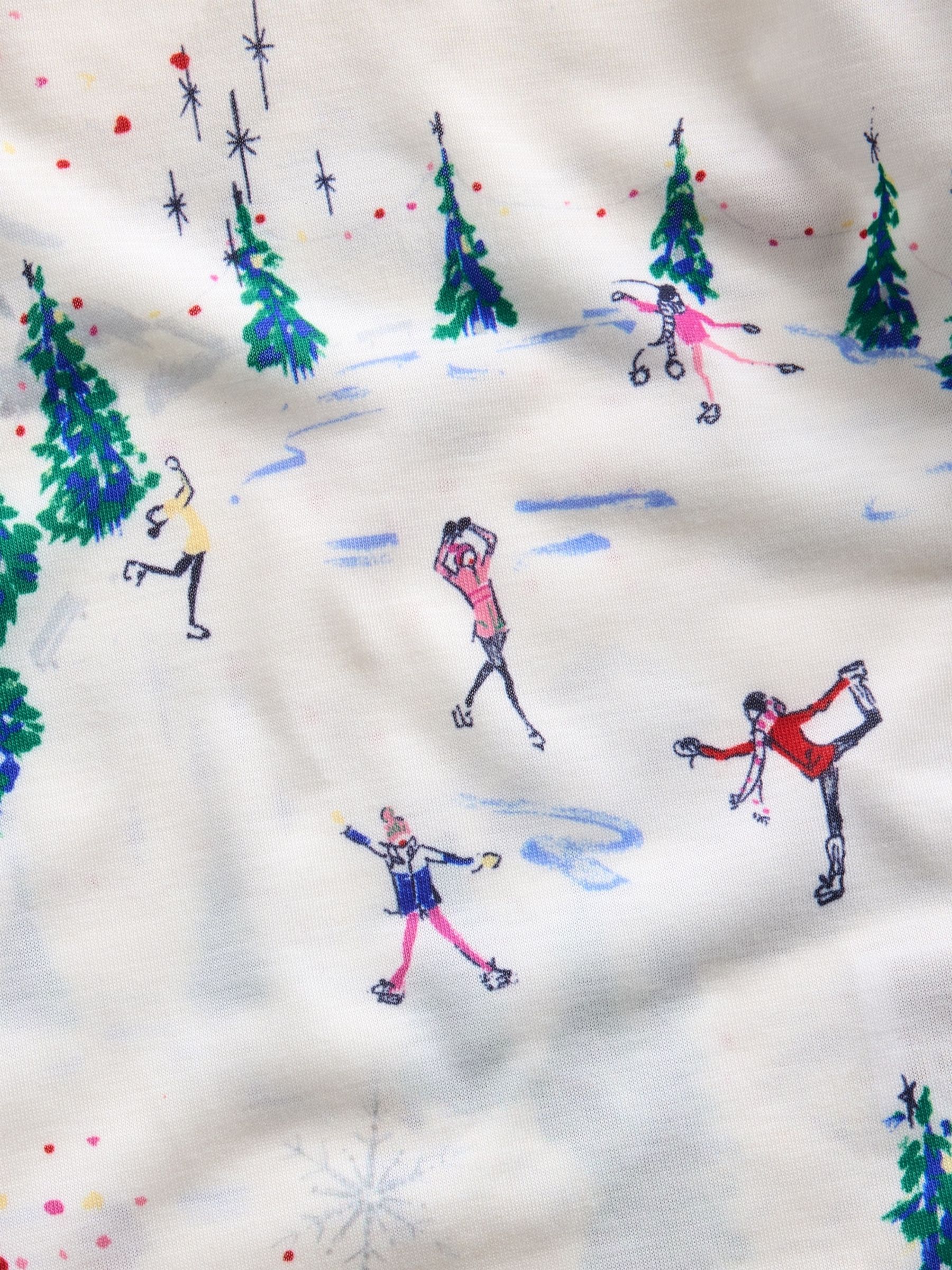 Cream Ski Scene Wide-Leg Pyjamas Set - Image 4 of 4 Cream Ski Scene Wide-Leg Pyjamas Set - Image 4 of 4