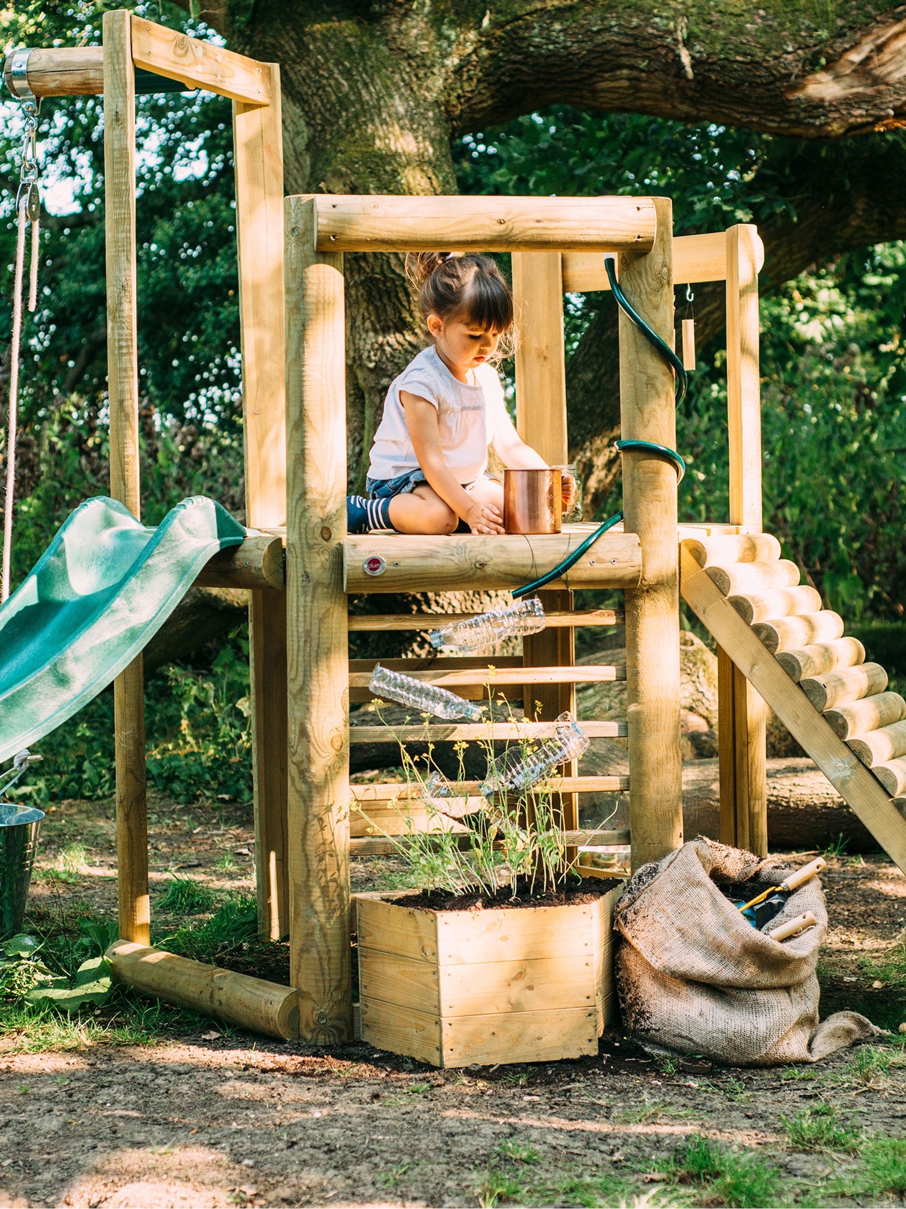 Plum Discovery Woodland Treehouse - Image 9 of 12