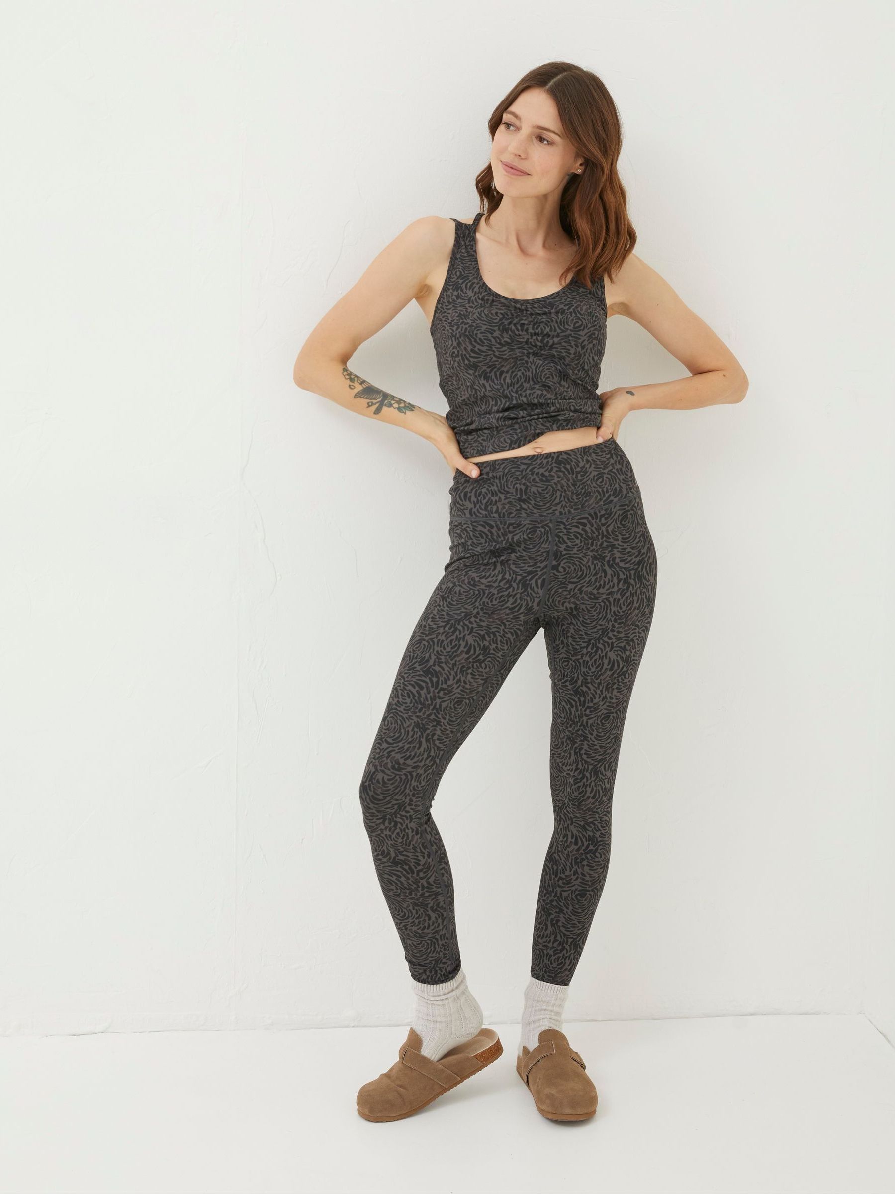 Venus Grey Print Leggings - Image 1 of 5