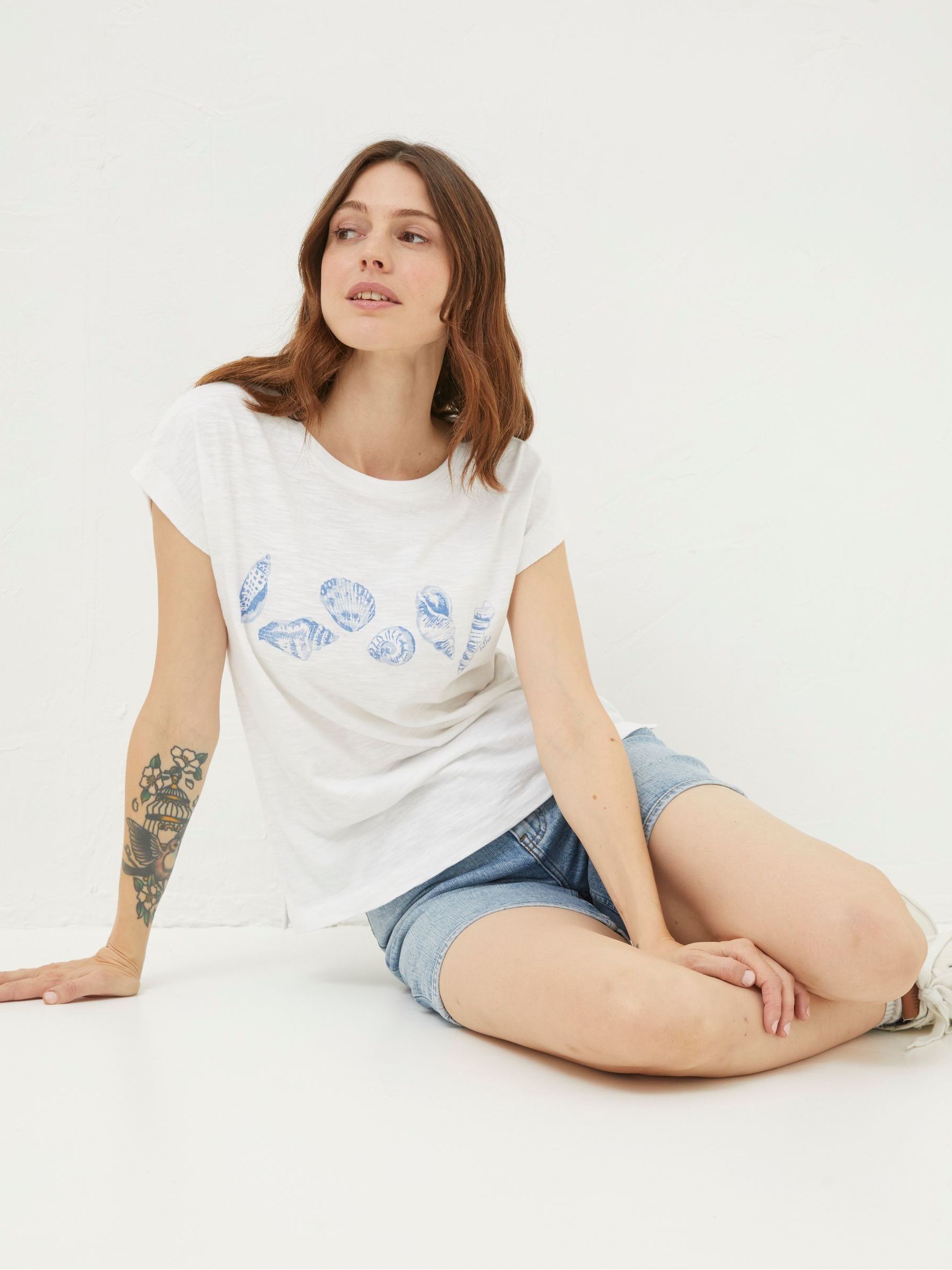 White Shell Graphic T-Shirt - Image 3 of 5