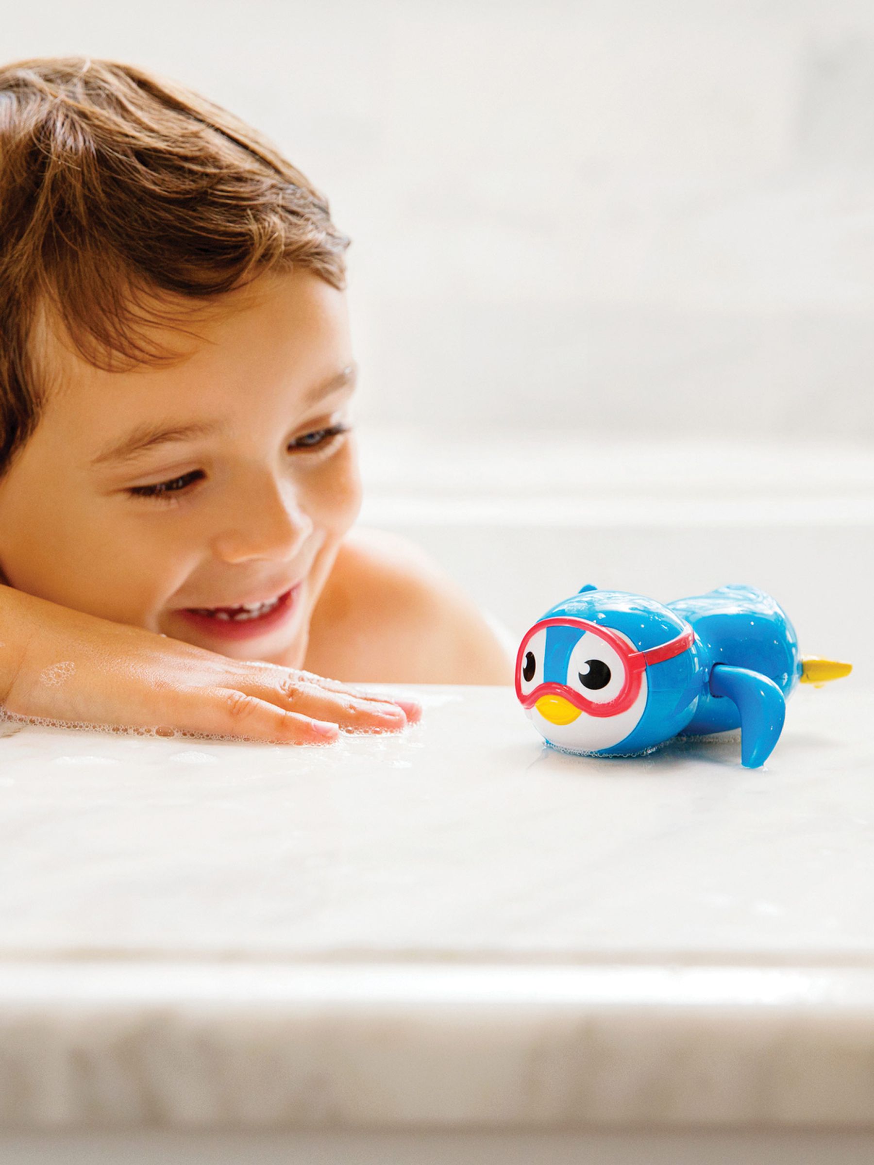 Munchkin Swimming Scuba Buddy - Image 2 of 4