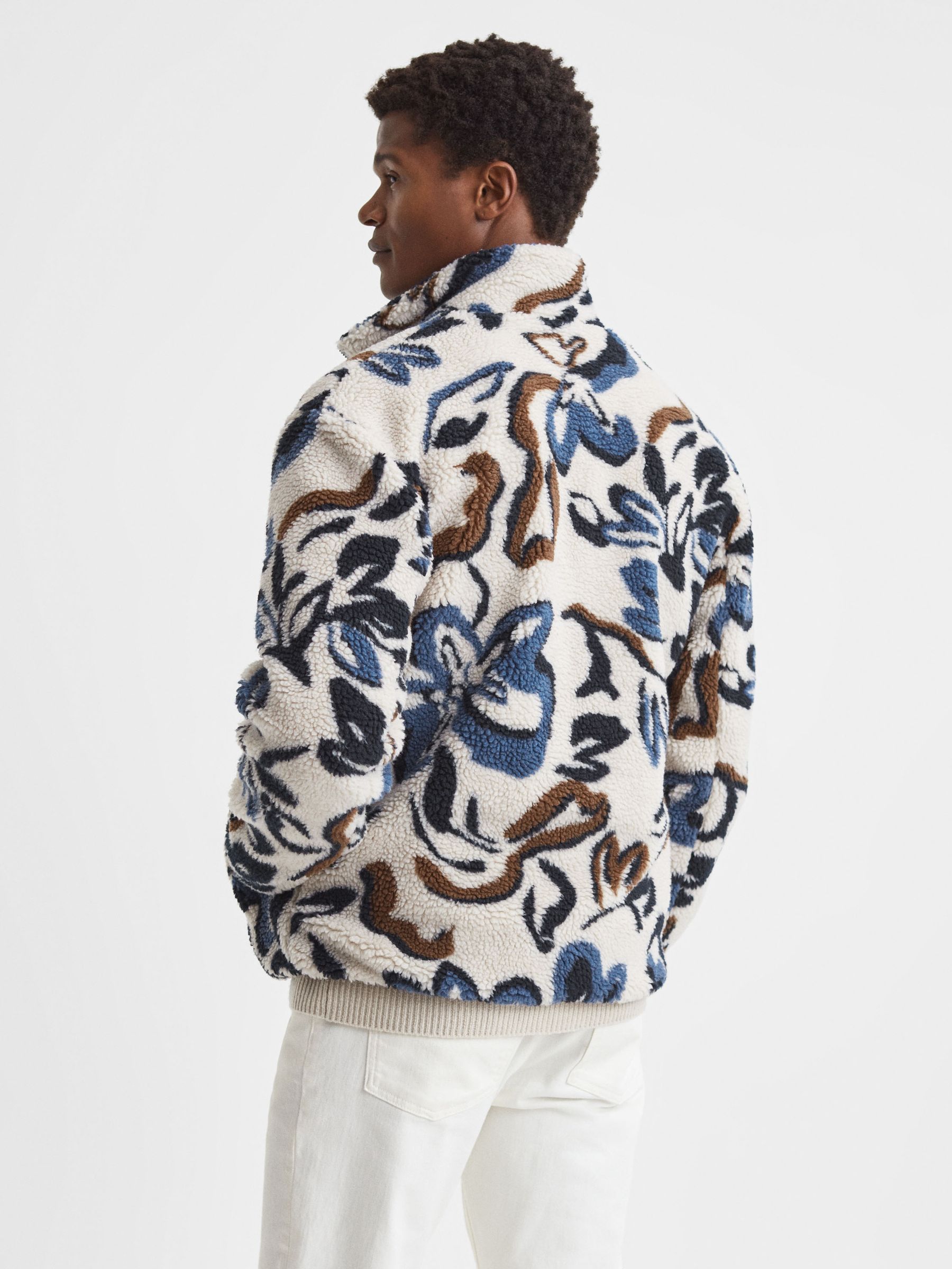 Relaxed Sherpa Zip-Through Jacket in Multi - Image 5 of 5