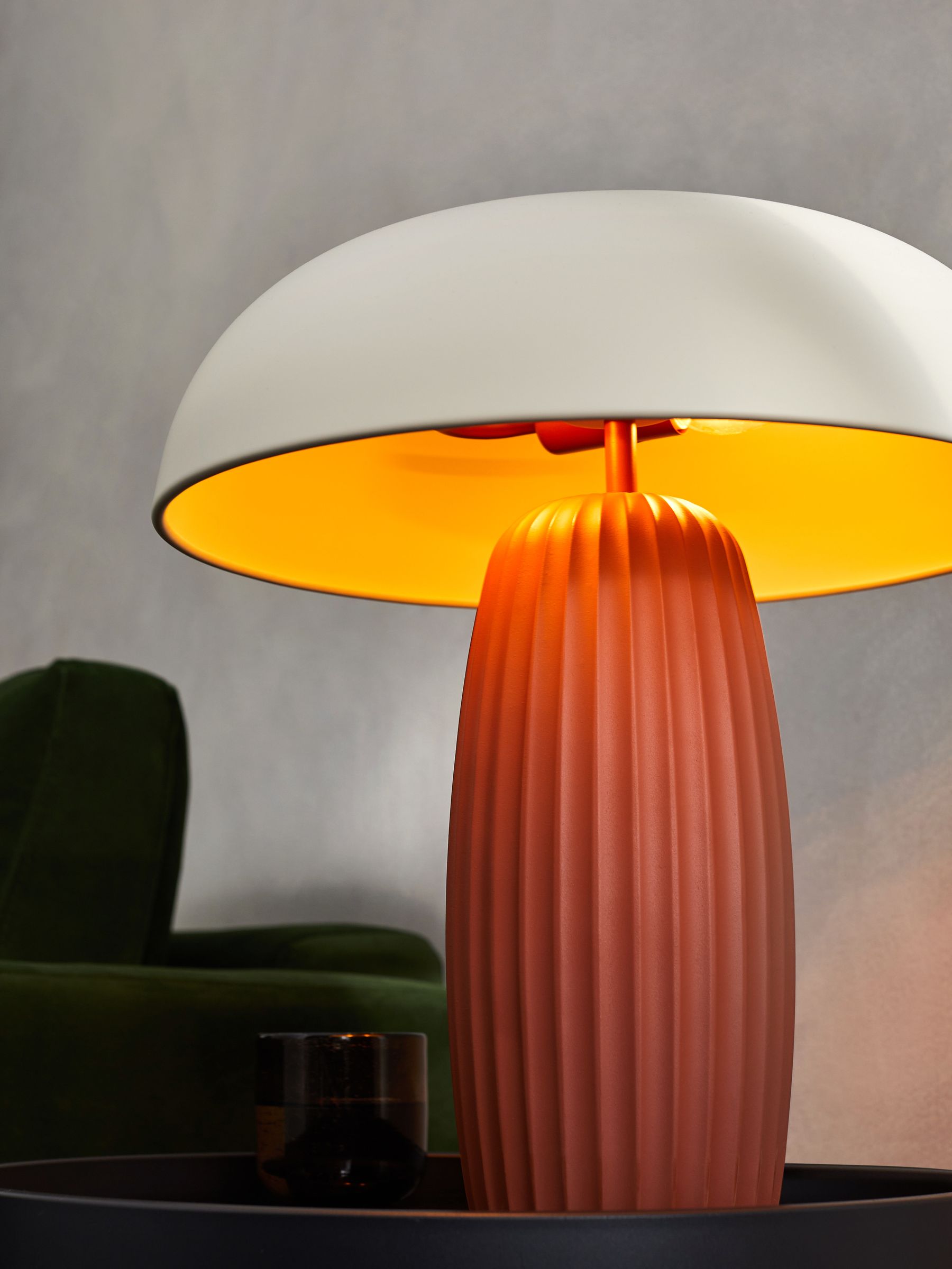 Eliya Table Lamp in Terracotta - Image 2 of 3