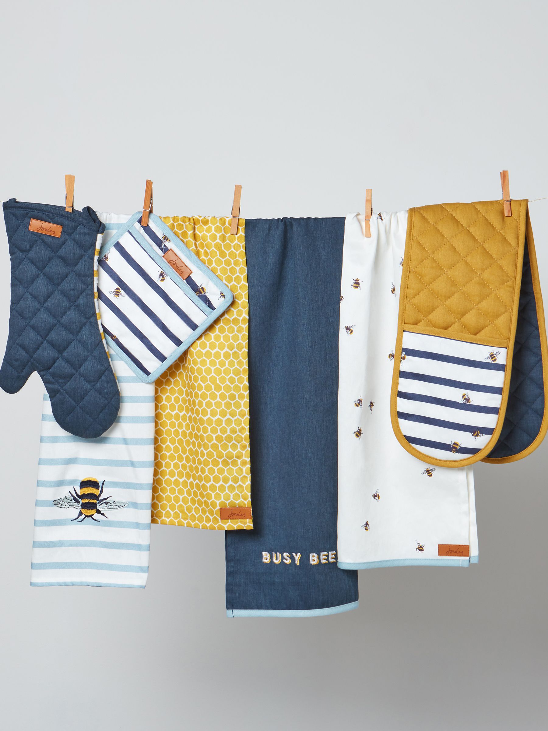 Blue Bee And Striped Single Oven Gloves - Image 4 of 4