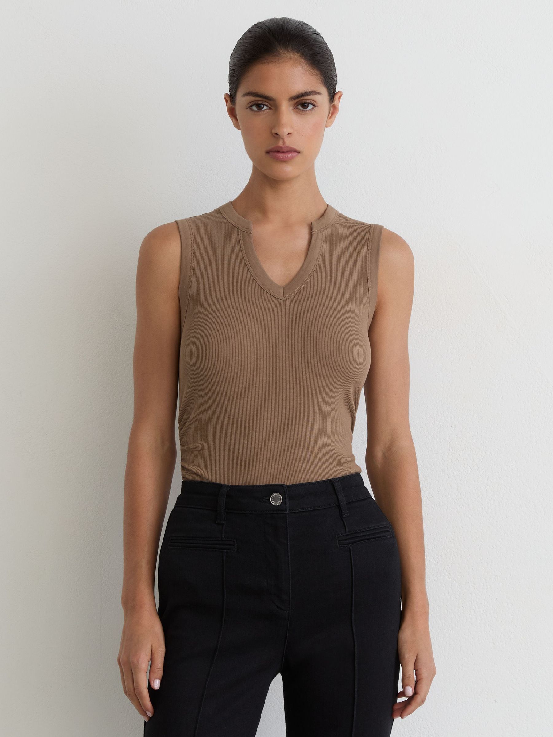 Cotton-Stretch Notch-Detail Vest in Taupe Neutral - Image 3 of 5