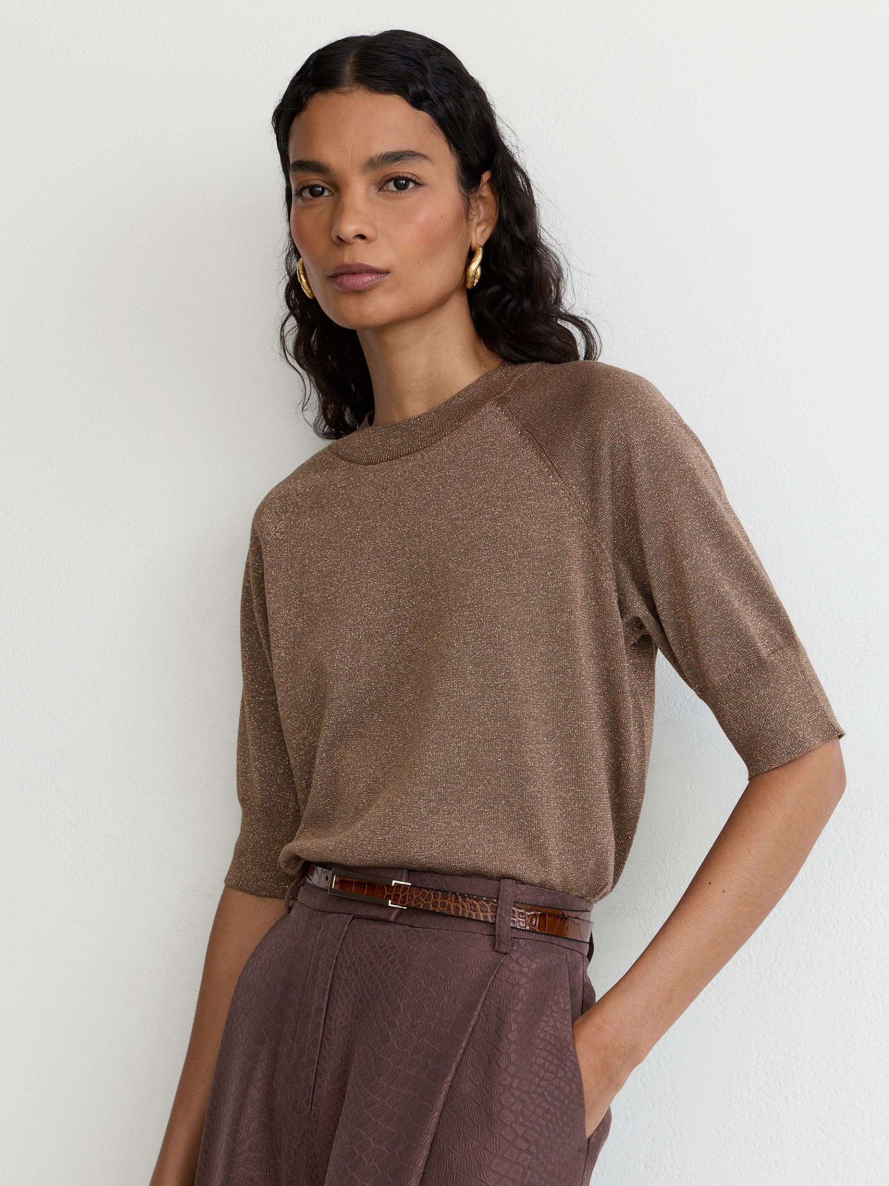Wool-Blend Metallic-Knit Short-Sleeve Top in Bronze - صورة 1 من 6