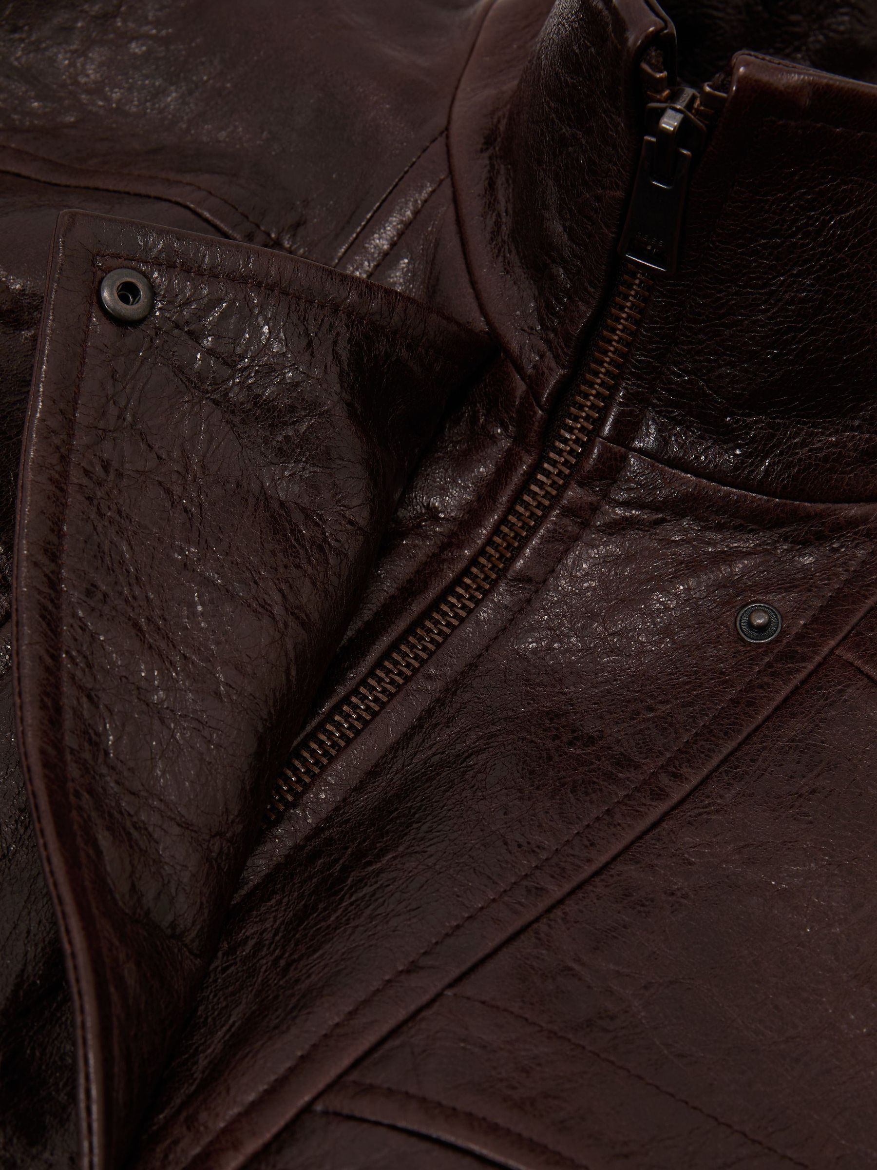 Texturerad läder överdimensionerad jacka i aubergine - Bild 11 av 11