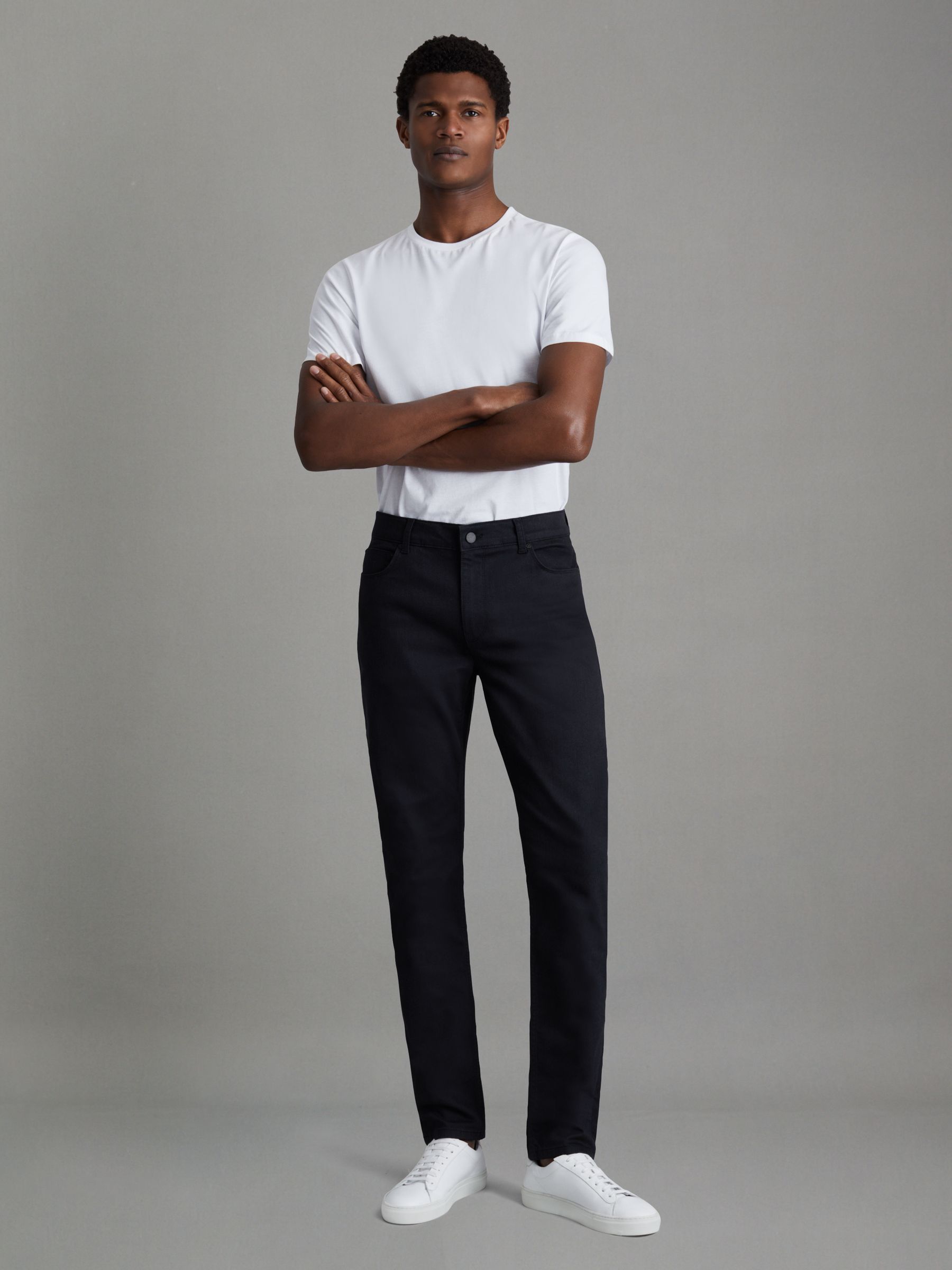 Slim Fit Jeans in Indigo - Image 4 of 6