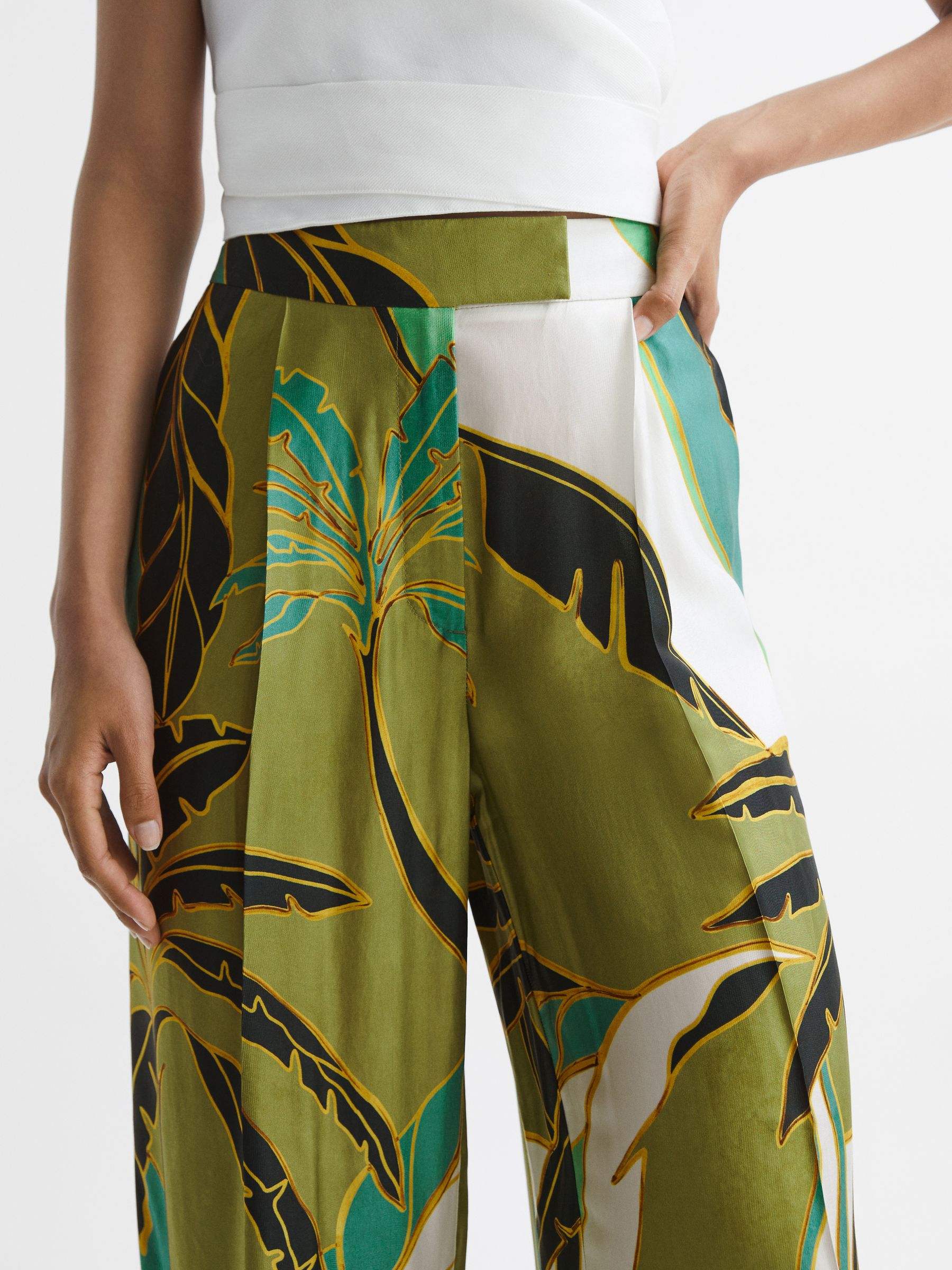 Wide Leg Mid Rise Printed Trousers in Green Print - Image 4 of 6
