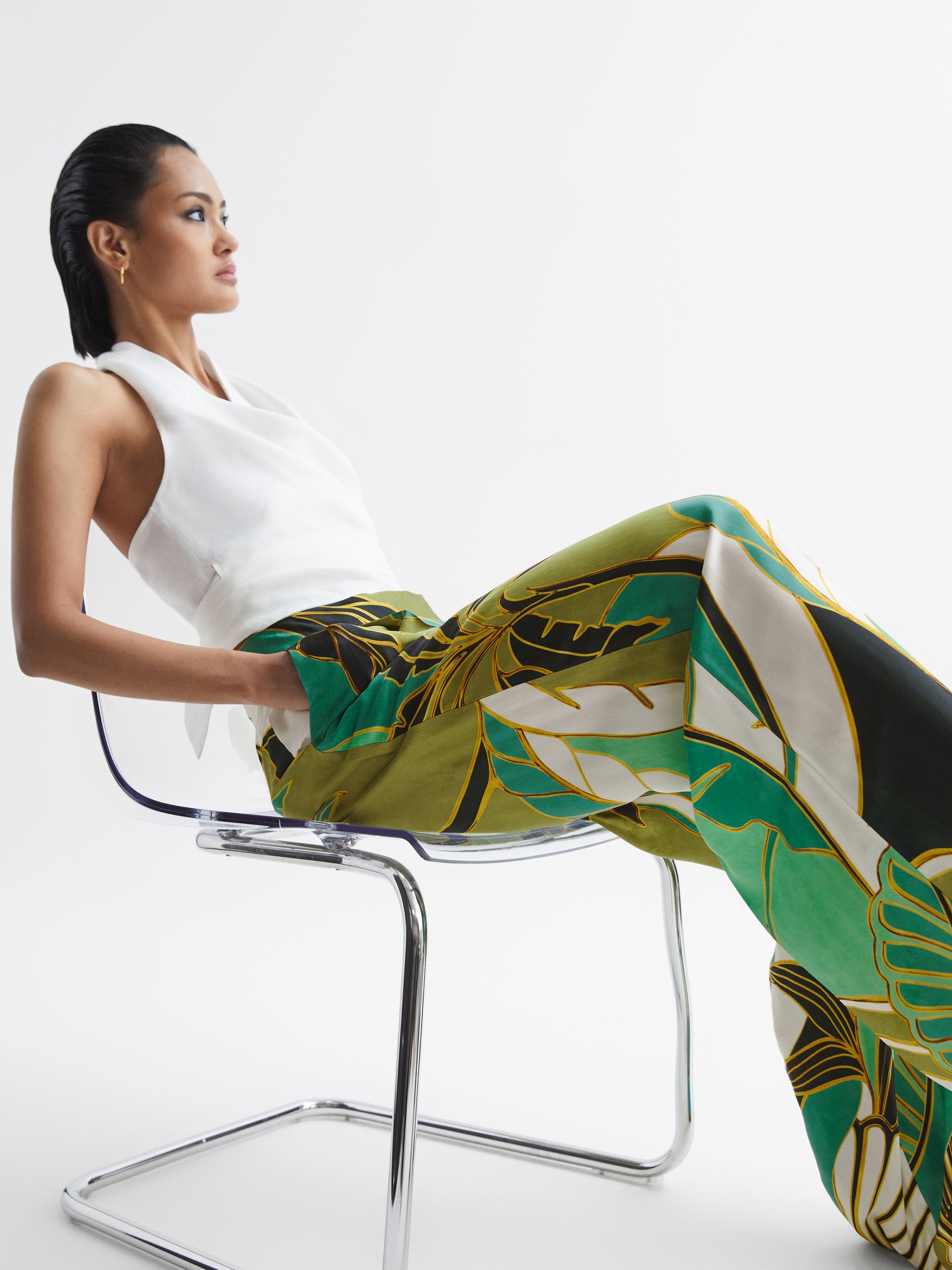 Wide Leg Mid Rise Printed Trousers in Green Print - Image 6 of 6