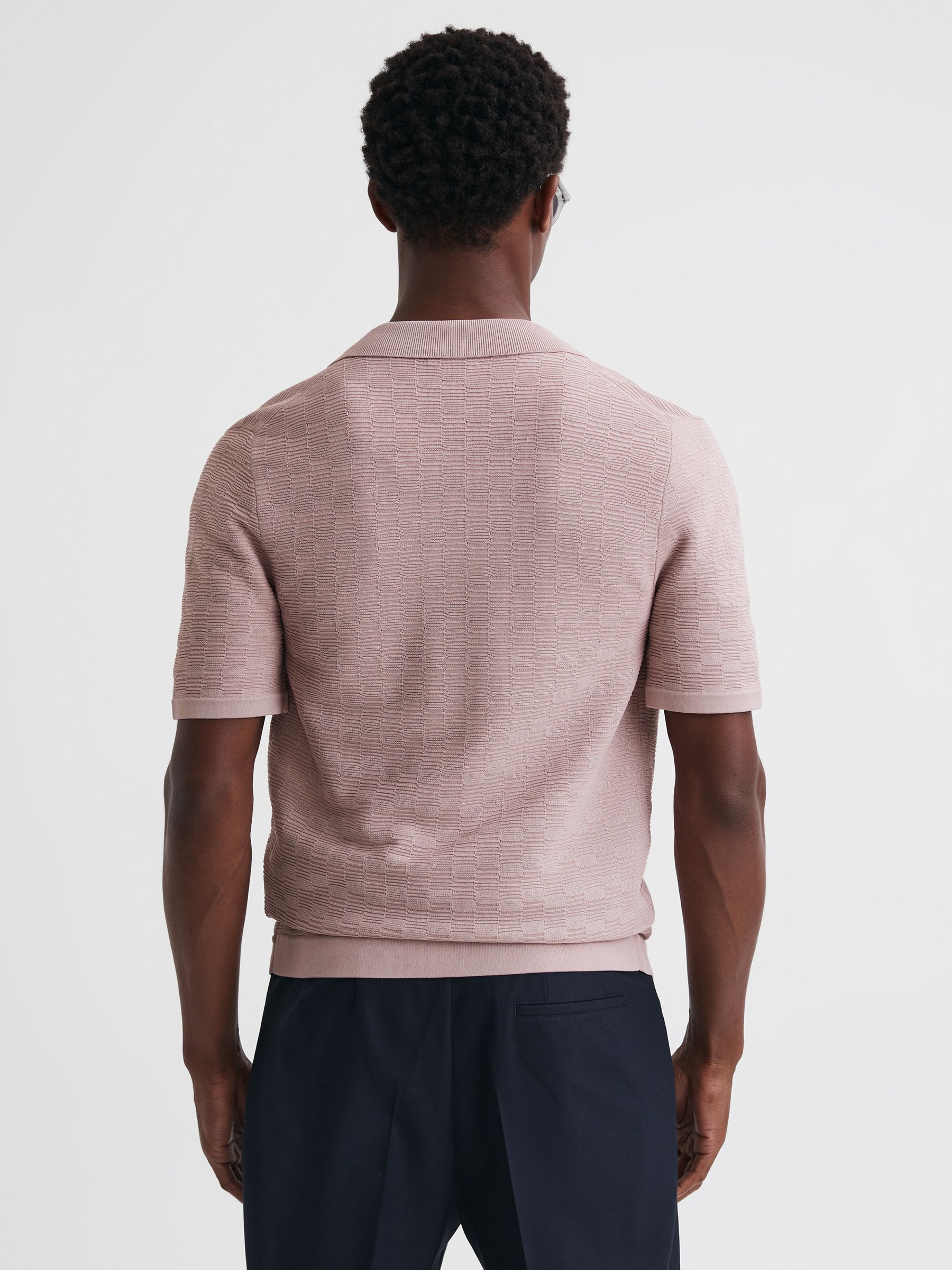 Textured Cuban Collar Button-Through Shirt in Dusty Pink - Image 4 of 4