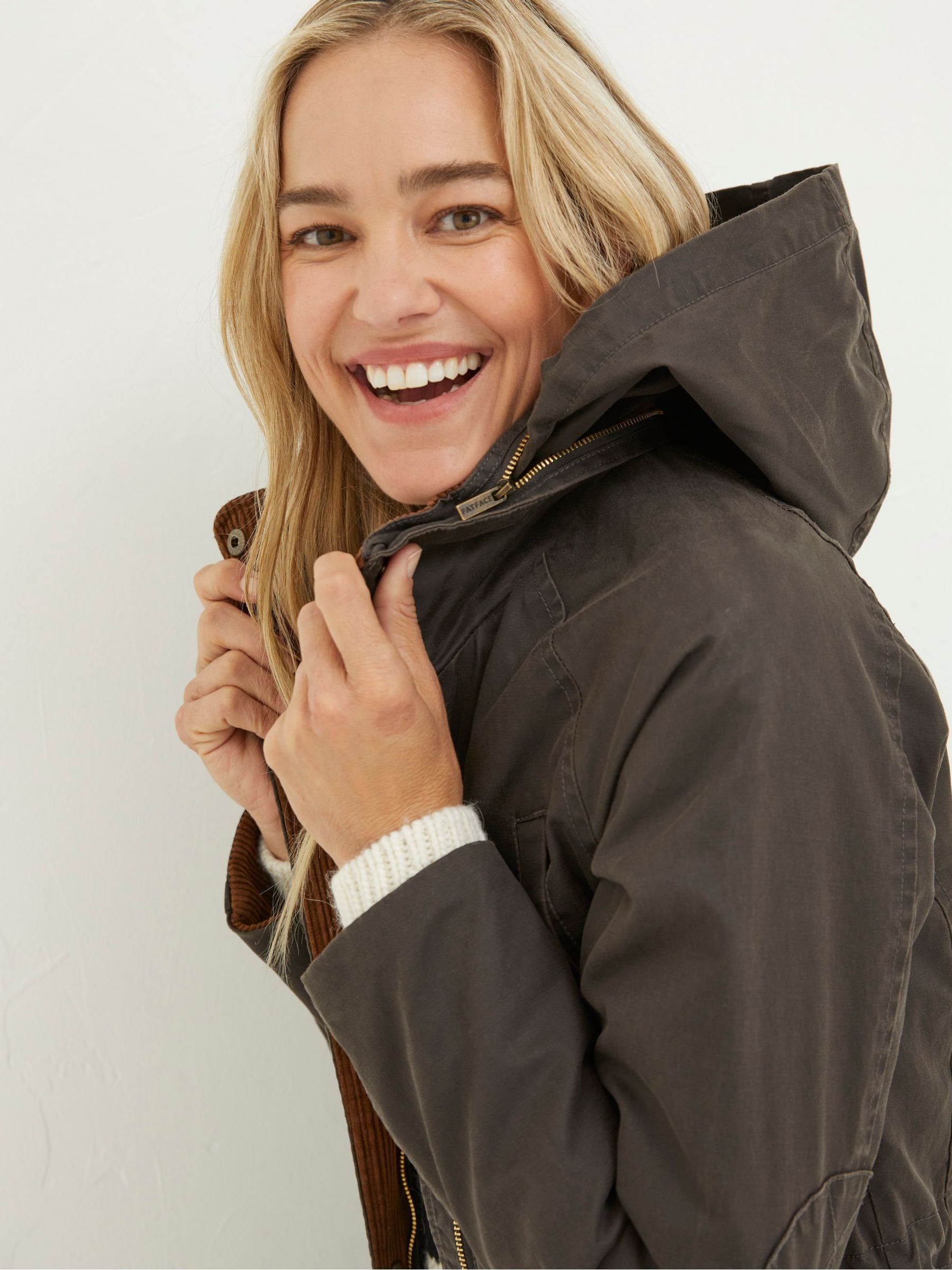 Brown Sussex Heritage Coat - Image 4 of 6
