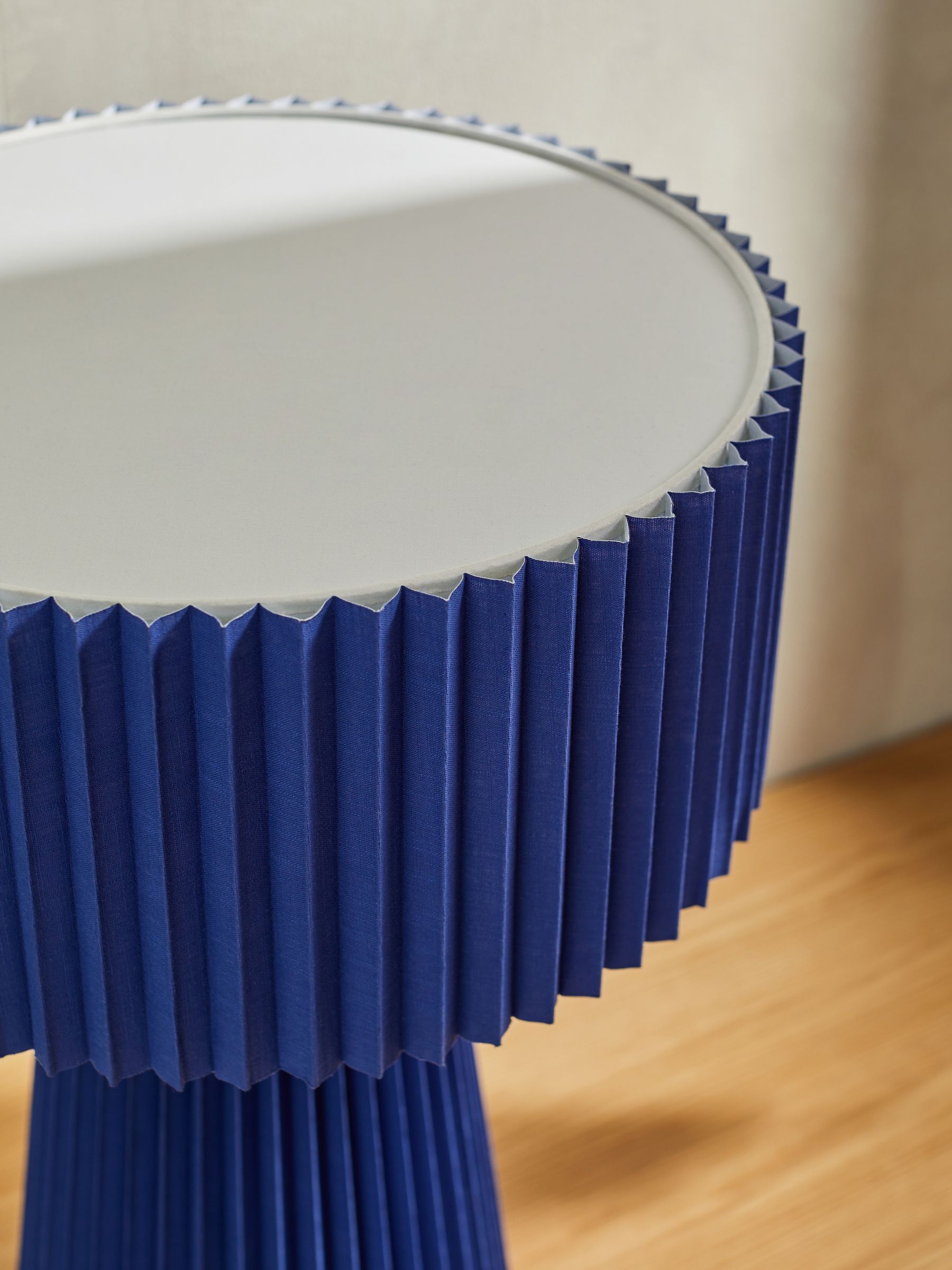 Large Reva Table Lamp in Blue - Image 3 of 4