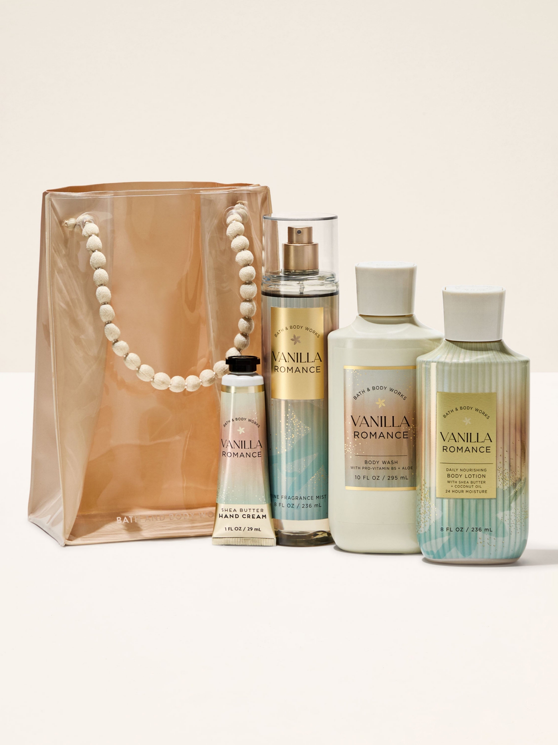 Vanilla Romance Winter Candy Apple Gift Set (Worth over £60) - Image 1 of 2