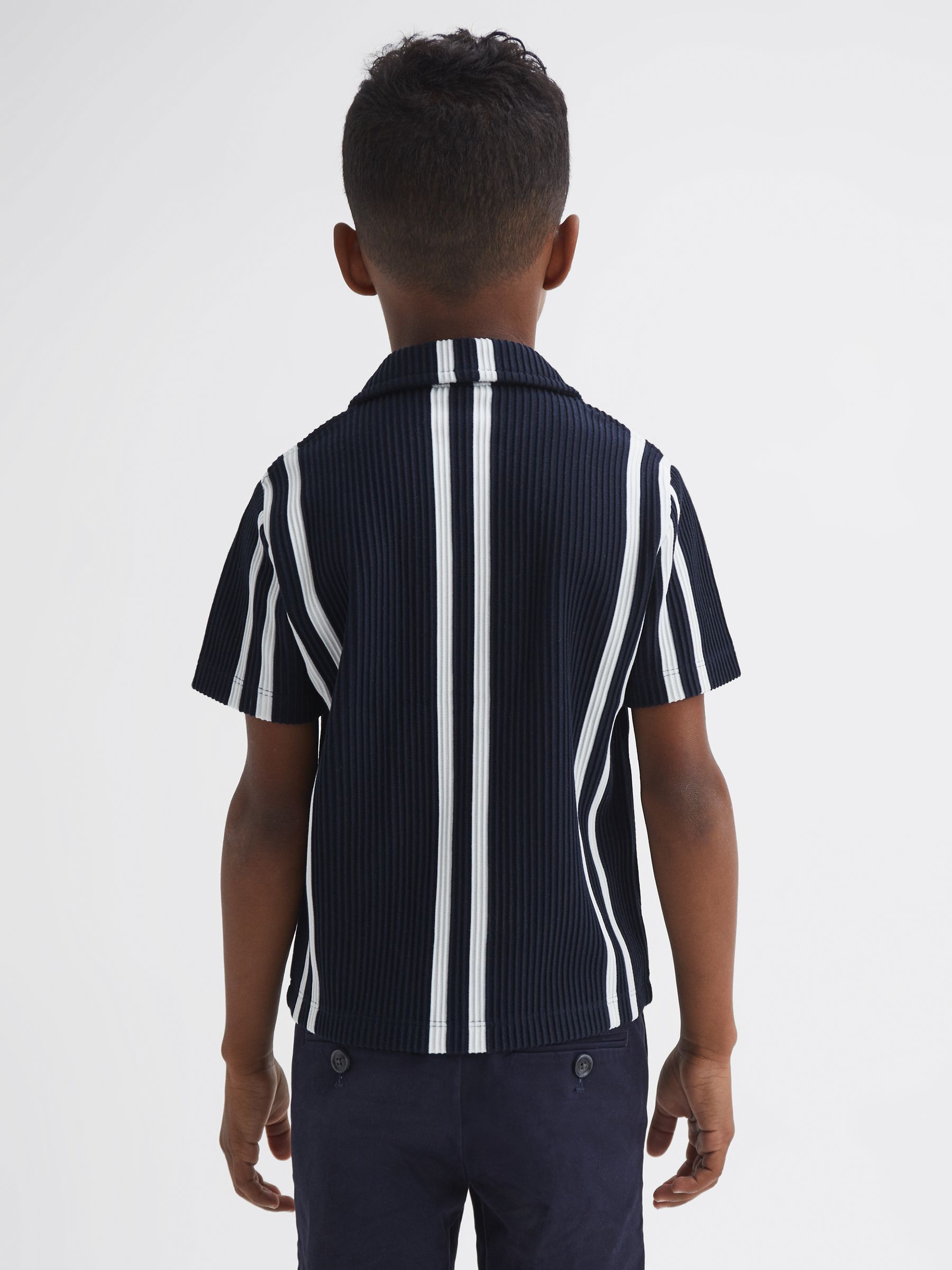 Ribbed Cuban Collar Shirt in Navy/White - Image 5 of 6