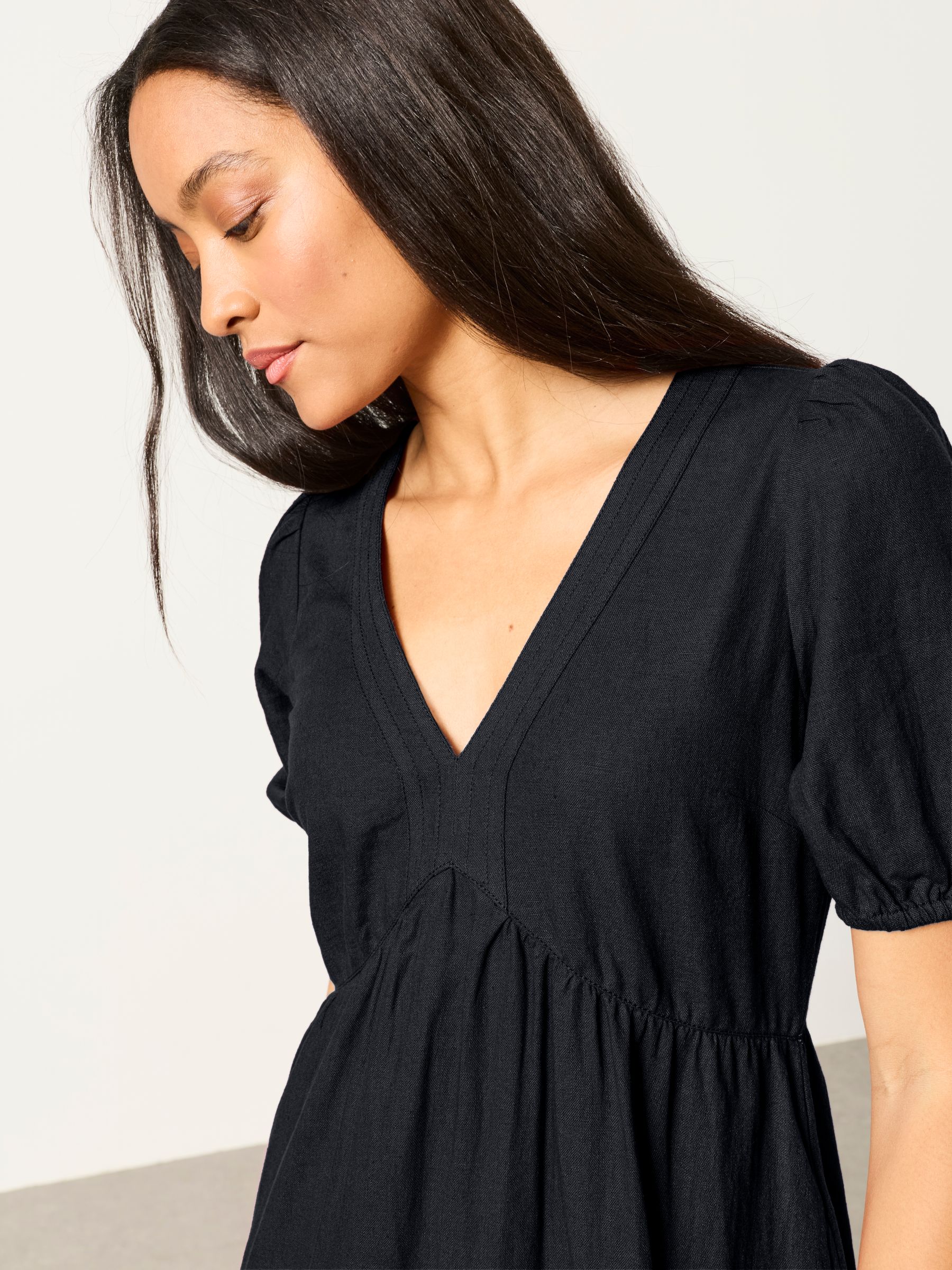 Remi Black Petite Linen Dress - Image 3 of 6