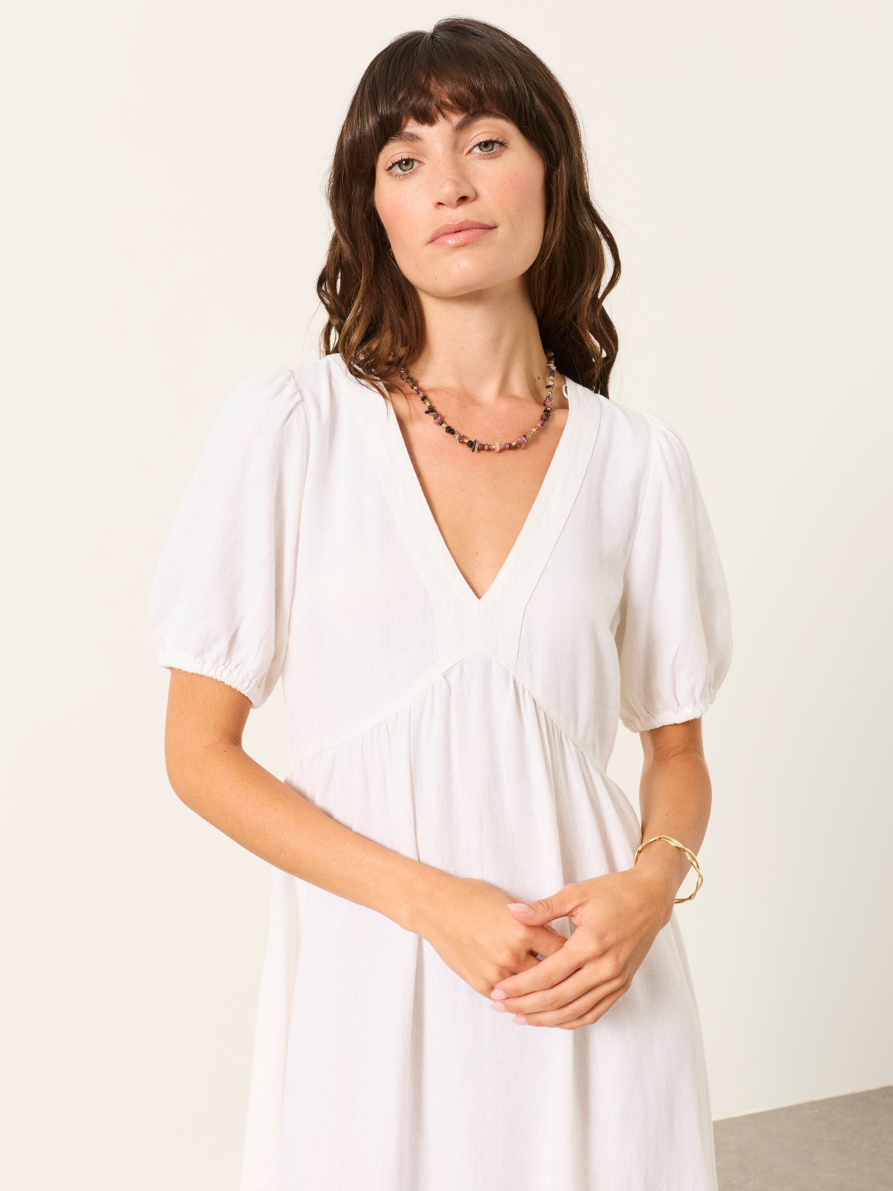 Remi White Petite Linen Dress - Image 4 of 6