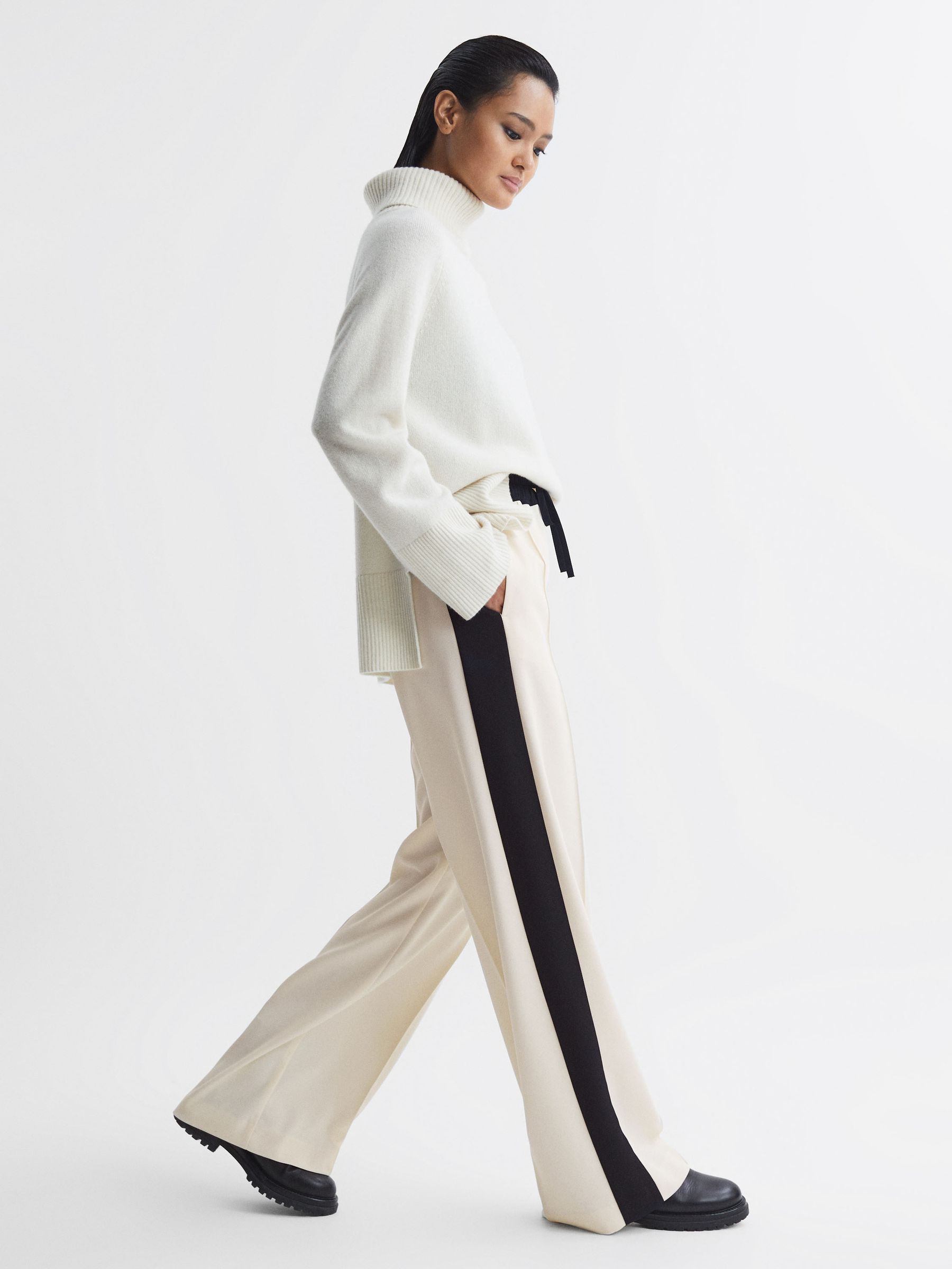 Petite Wide Leg Contrast Stripe Drawstring Trousers in Cream - Image 1 of 7