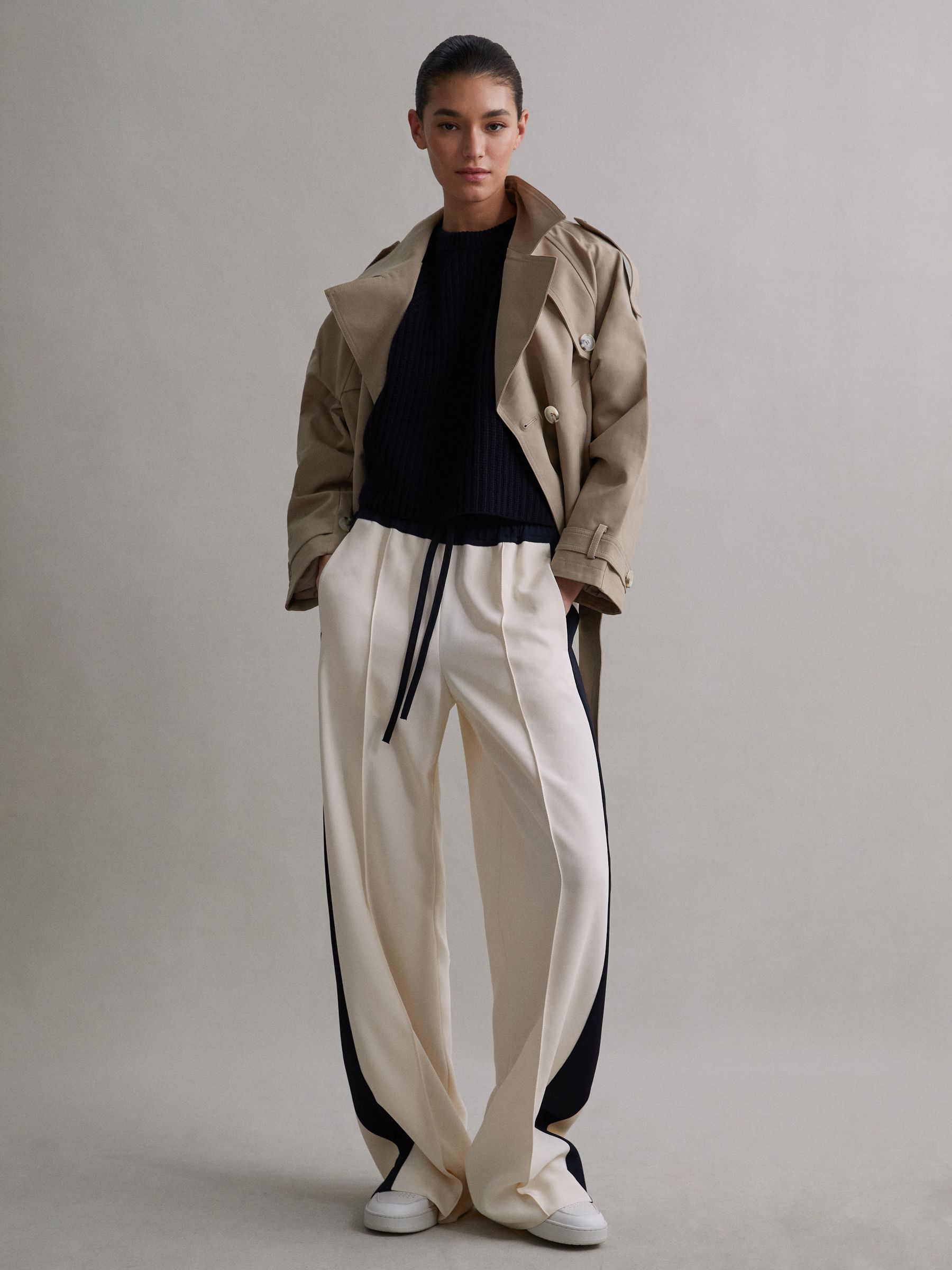 Petite Wide Leg Contrast Stripe Drawstring Trousers in Cream - Image 6 of 7