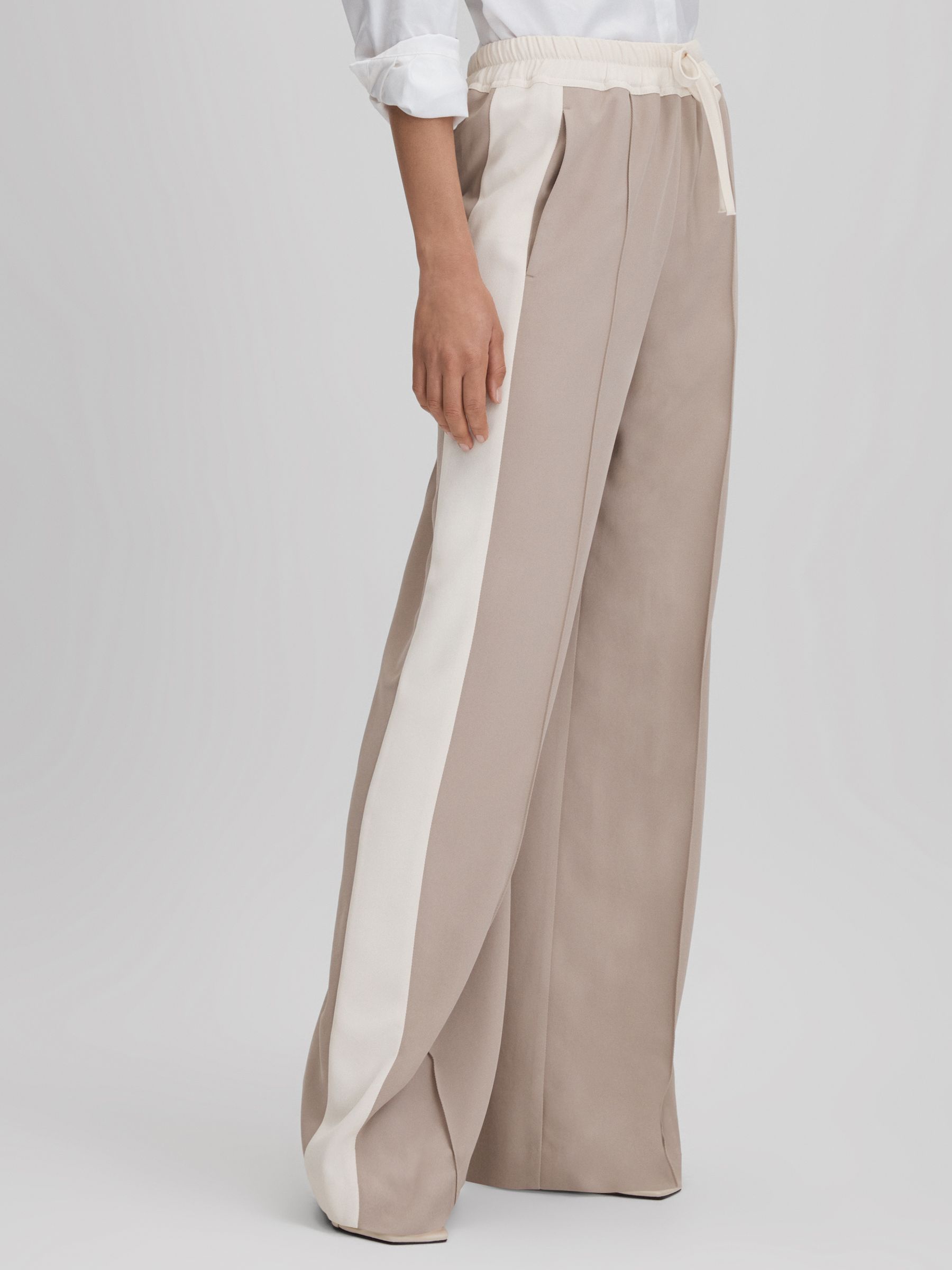 Petite Wide Leg Contrast Stripe Drawstring Trousers in Natural - Image 3 of 7