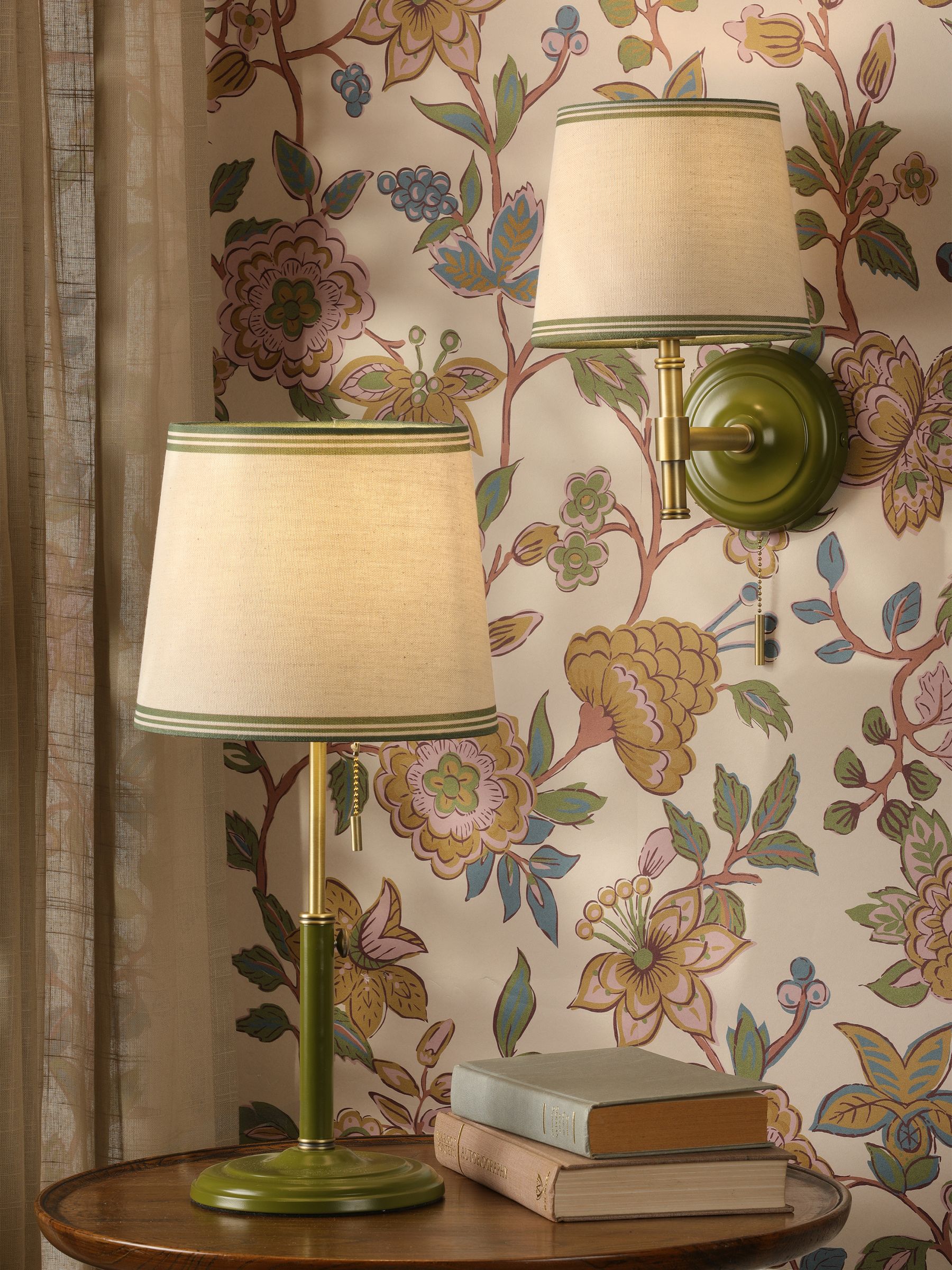 Green Upton Rise and Fall Table Lamp - Image 4 of 8