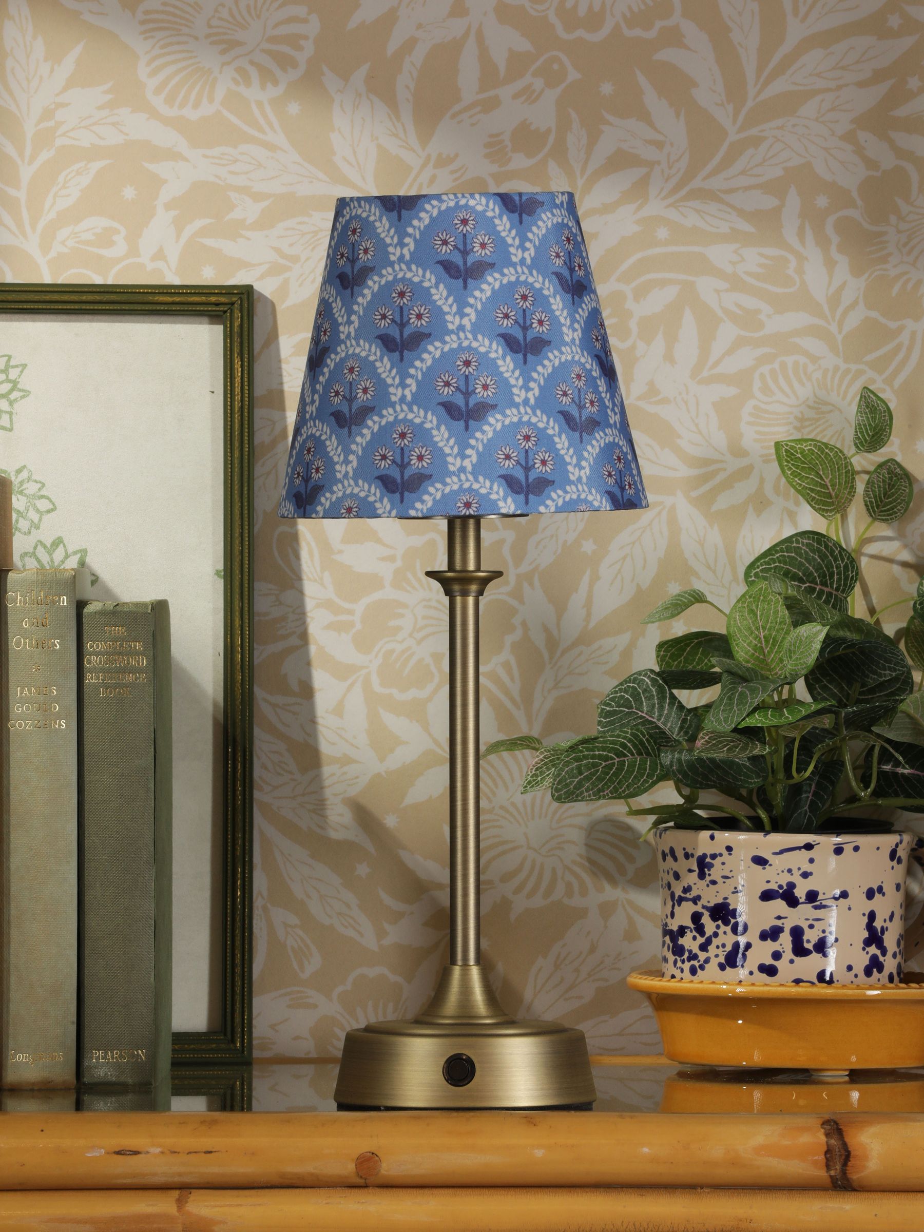 Blue Apsley Rechargeable Led Wireless Table Lamp - Image 2 of 7