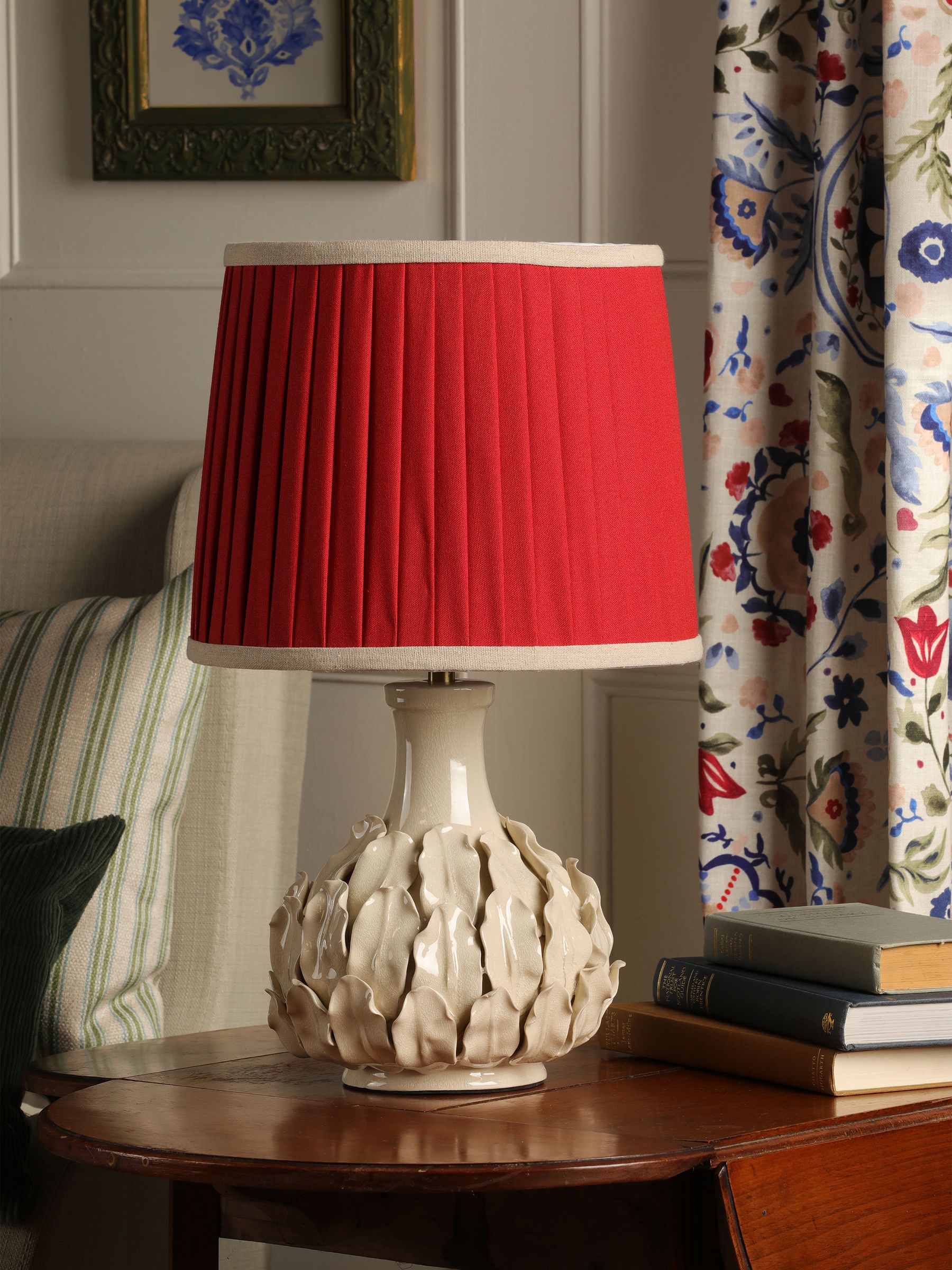 Red & Cream Chatsworth Tall Ceramic Table Lamp - Image 2 of 6