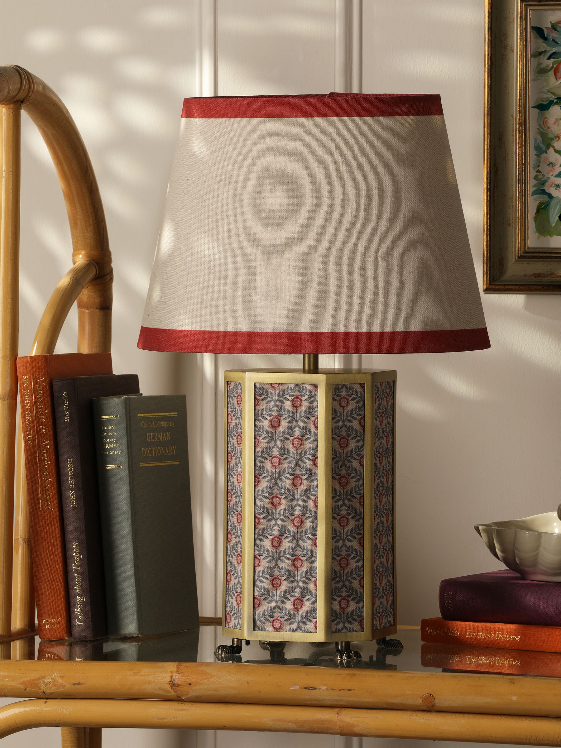 White & Red Helmingham Antique Brass Claw Foot Table Lamp - Image 2 of 7